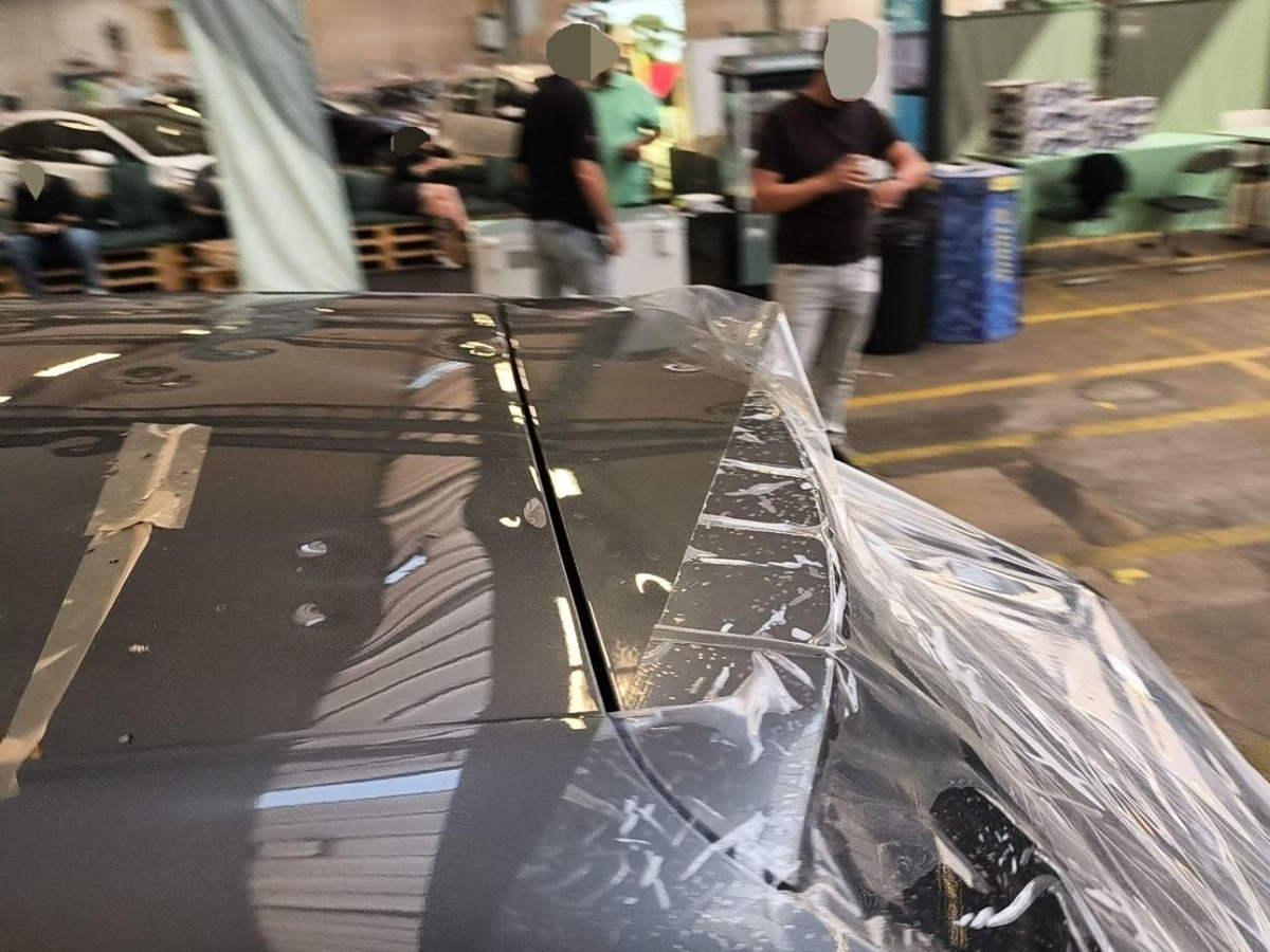 Auction Image