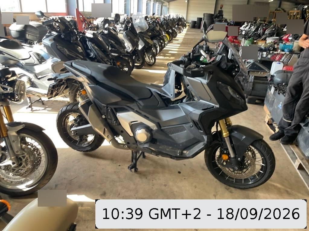 Auction Image