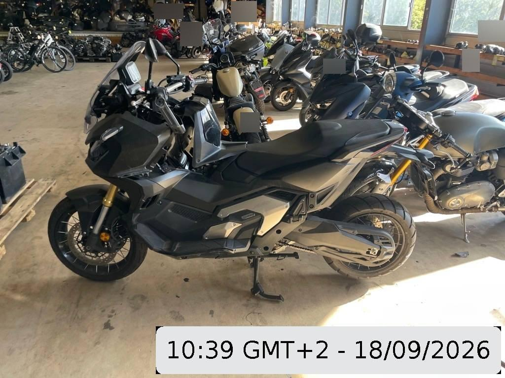 Auction Image