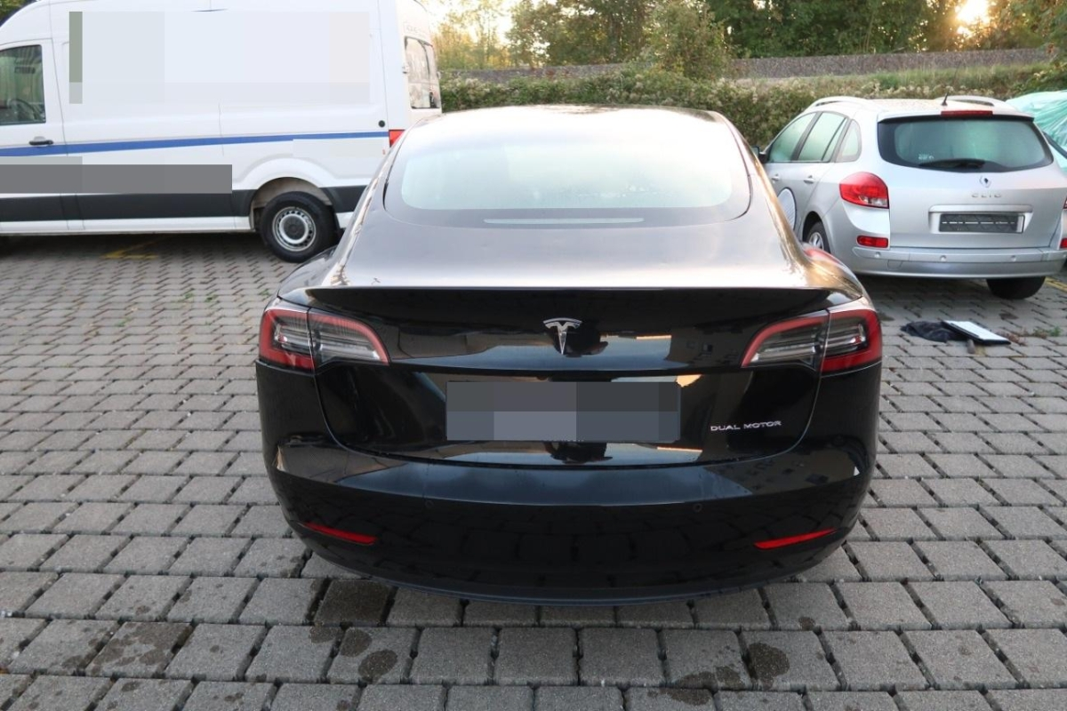 Auction Image