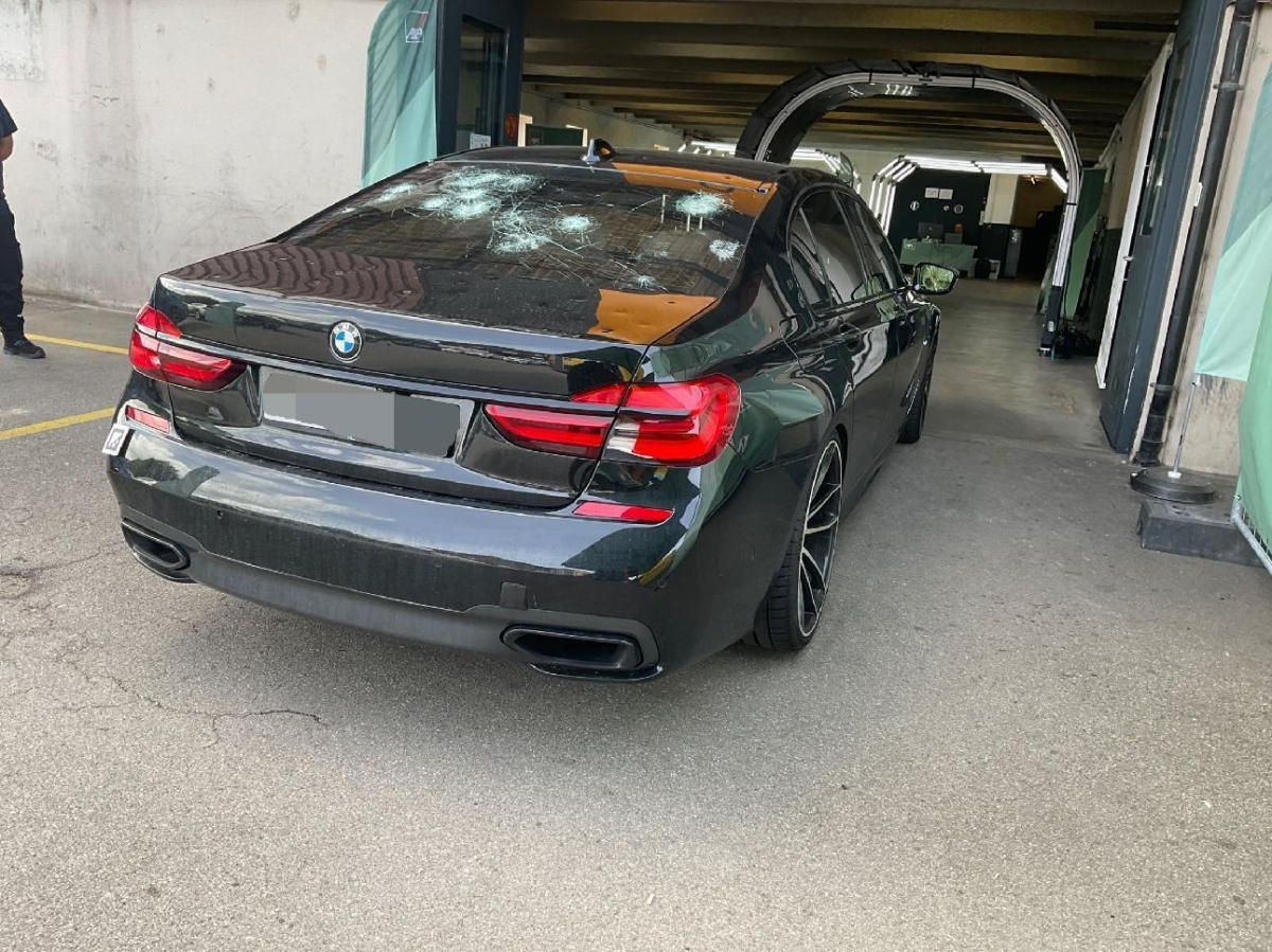 Auction Image