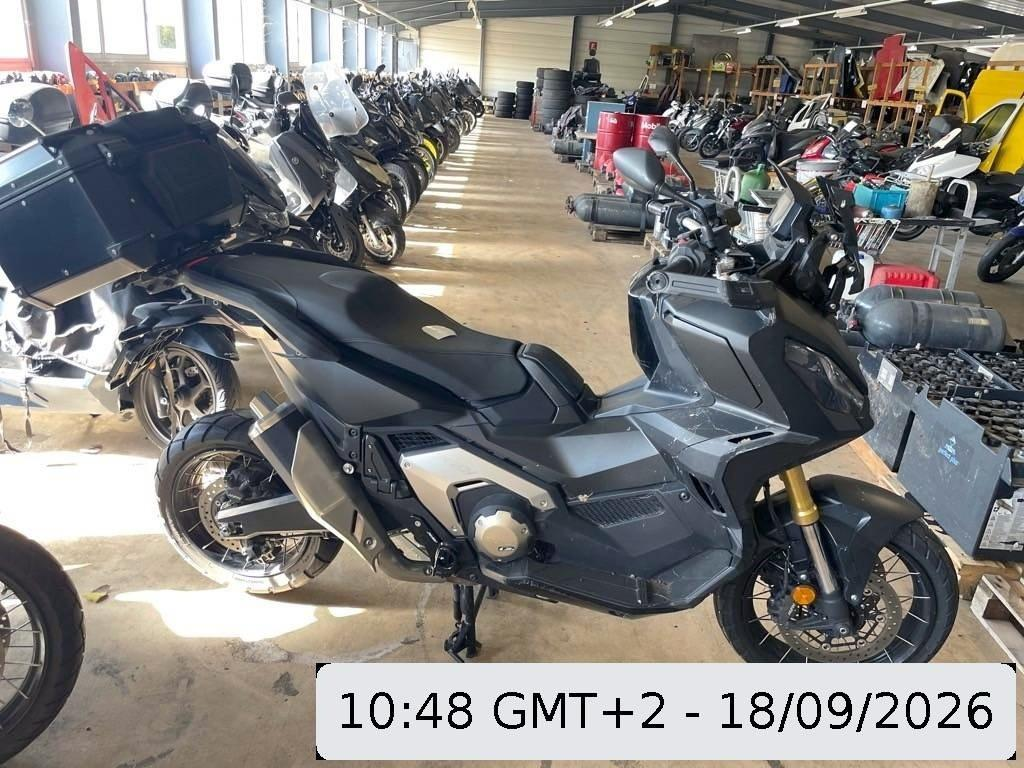 Auction Image