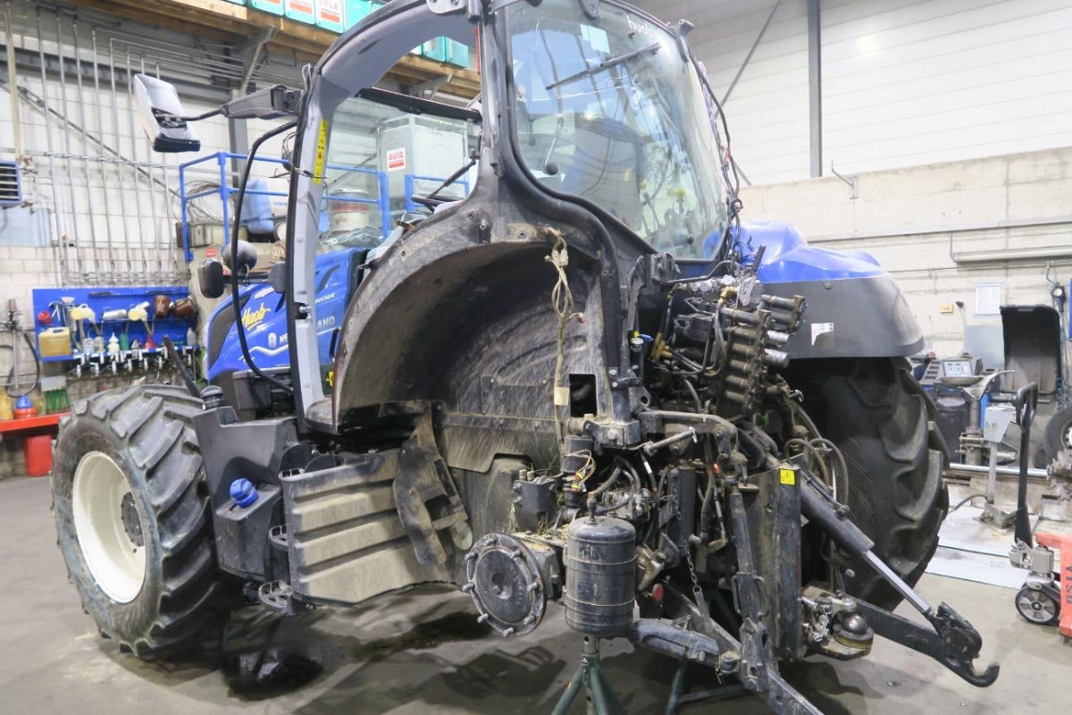 Auction Image