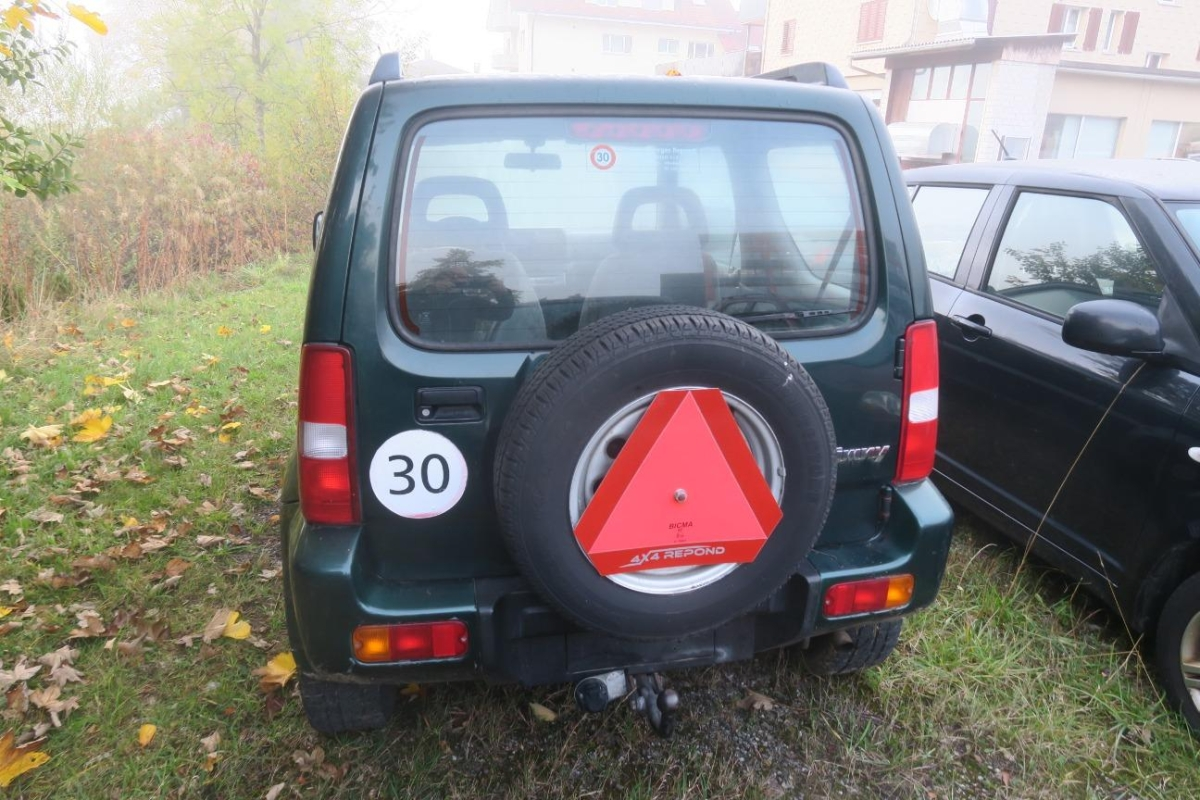 Auction Image