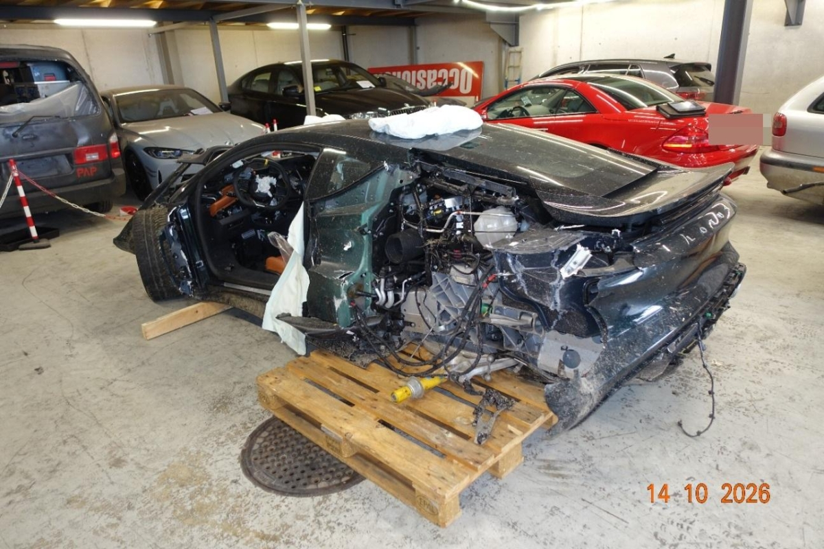 Auction Image