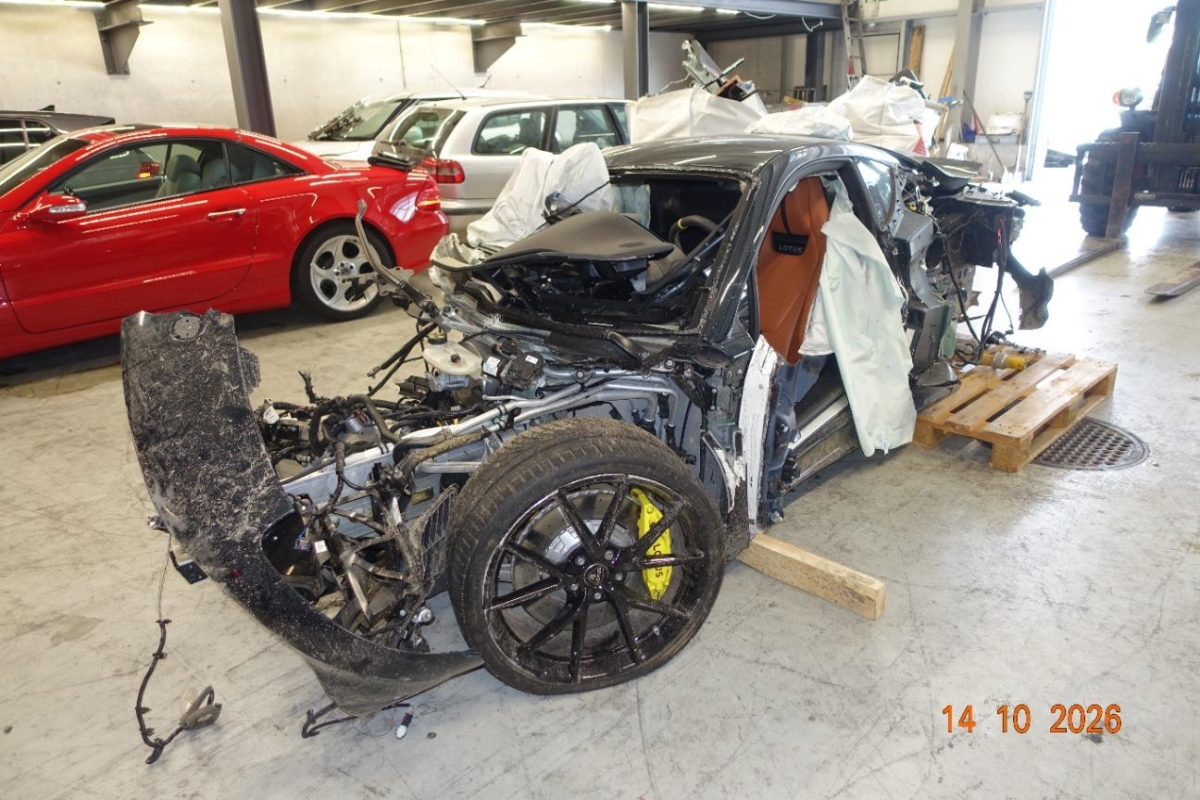 Auction Image