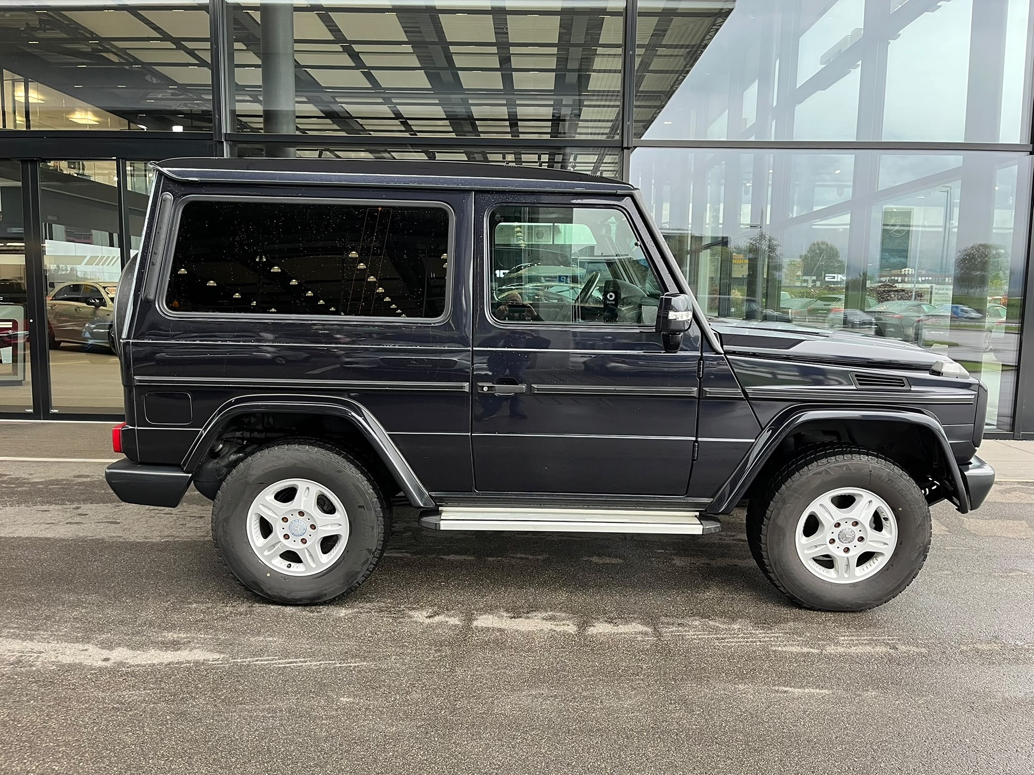 Auction Image