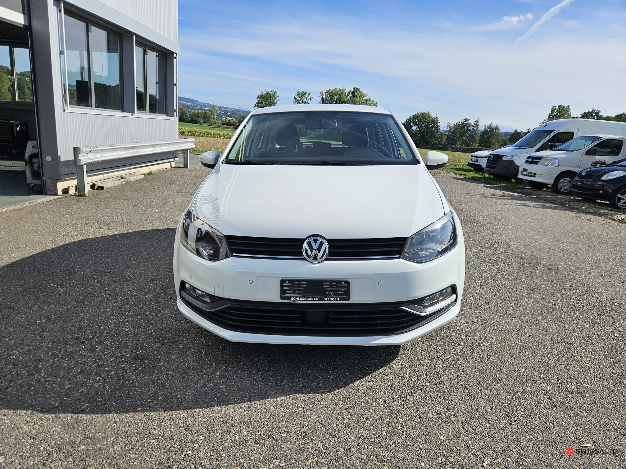 Auction Image