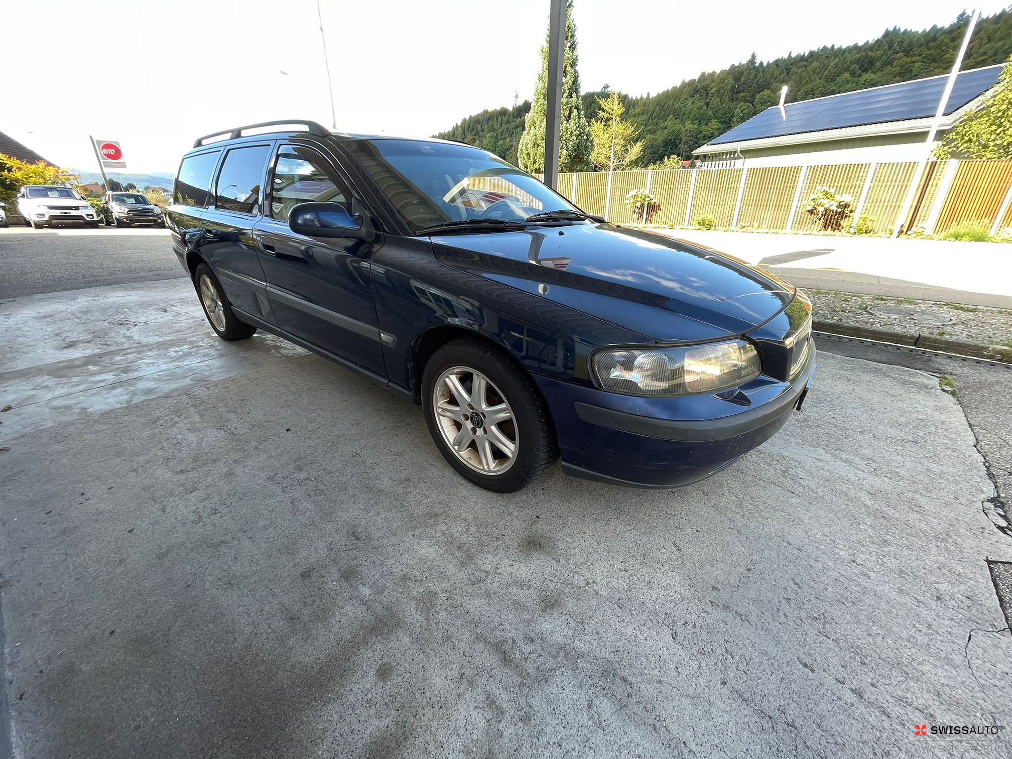 Auction Image