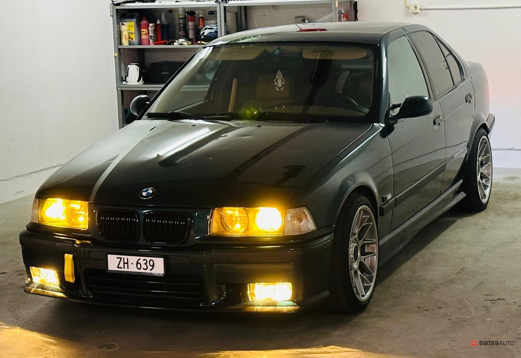 Auction Image