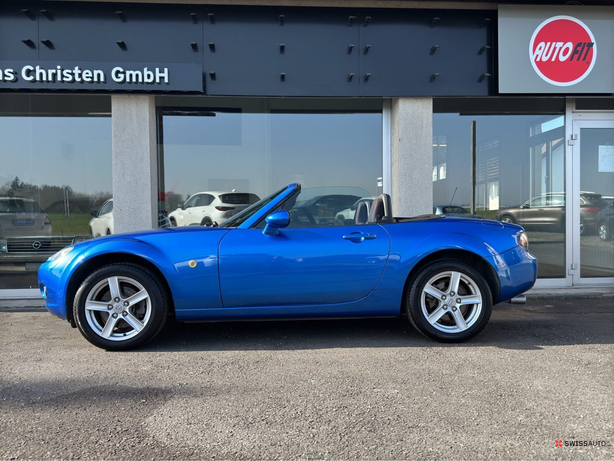 Auction Image