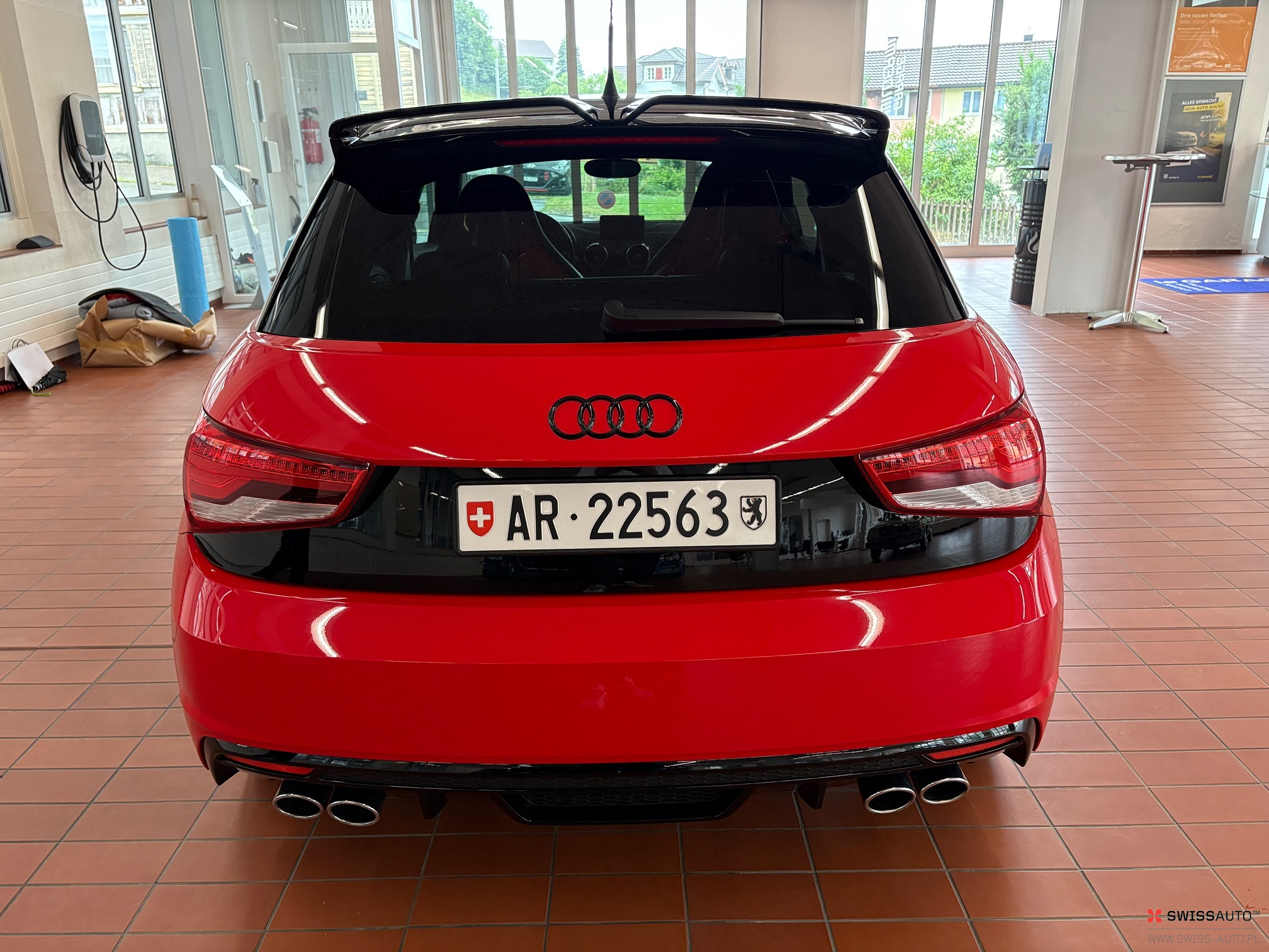 Auction Image