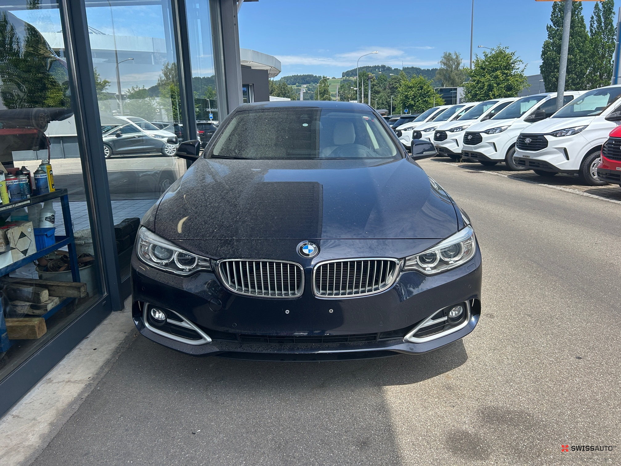 Auction Image