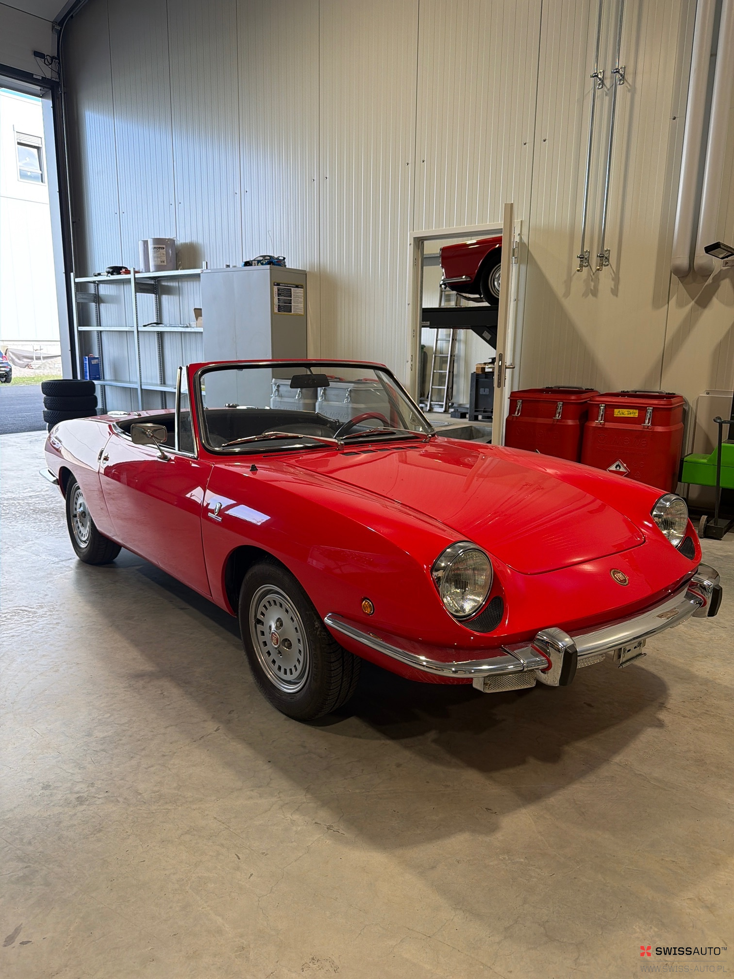 Auction Image