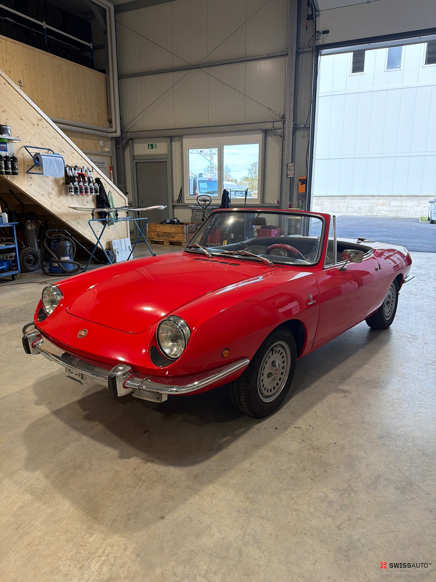 Auction Image