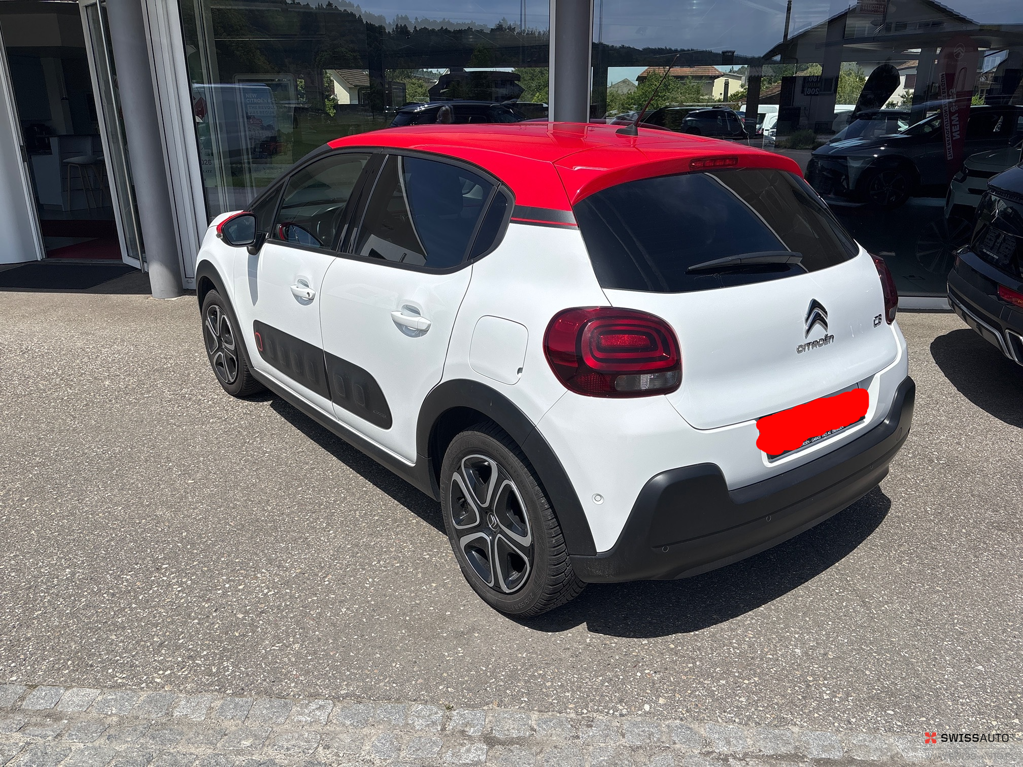 Auction Image