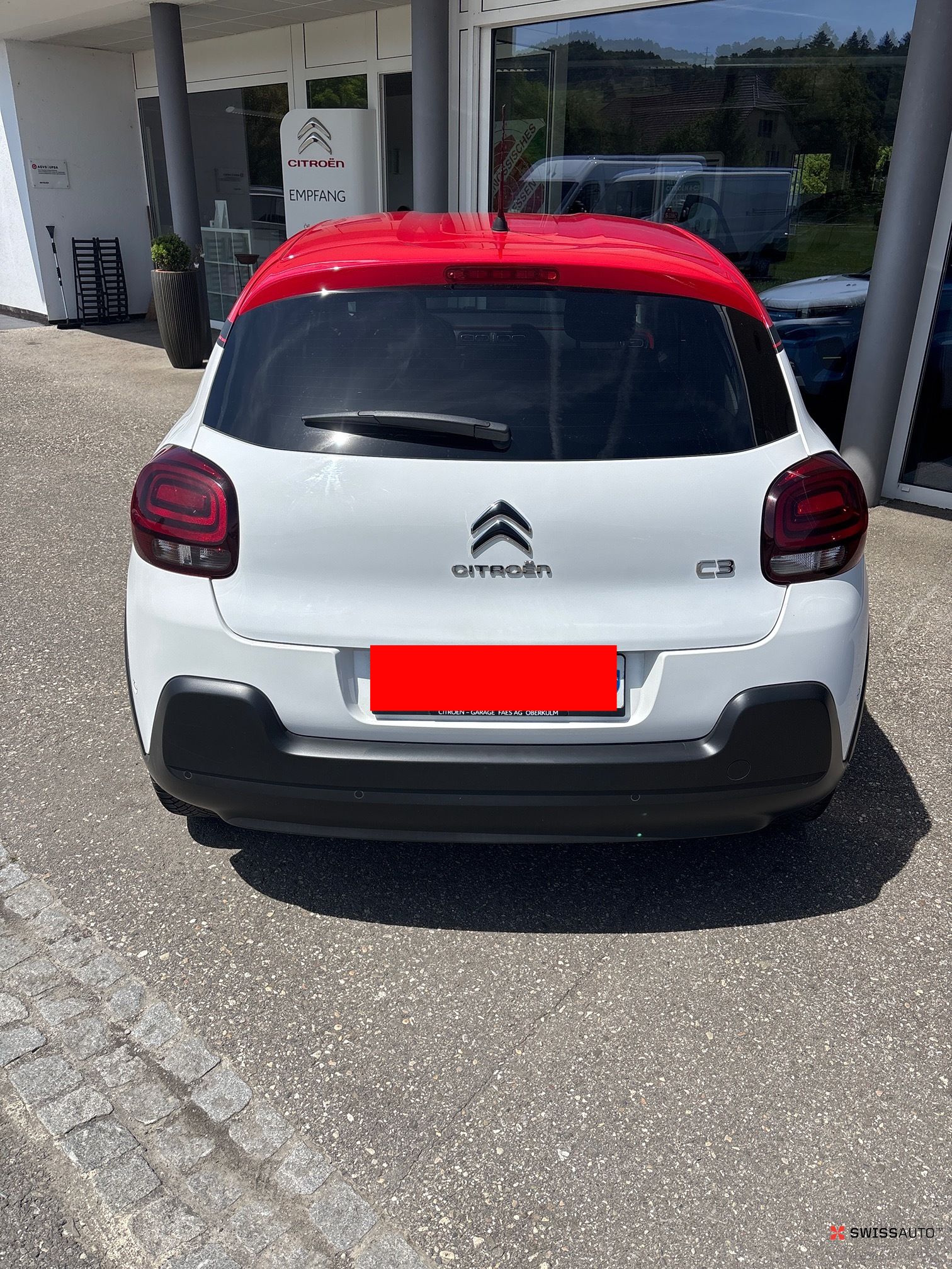 Auction Image