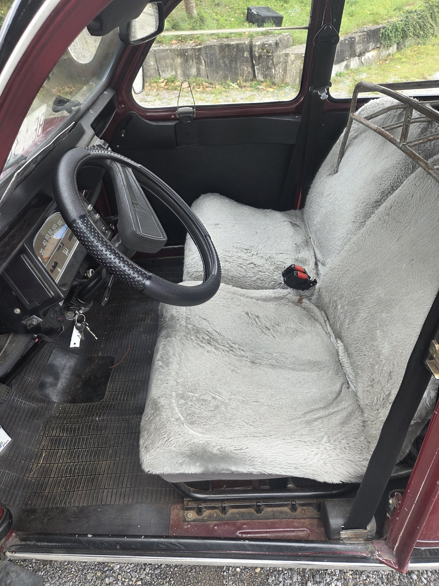 Auction Image