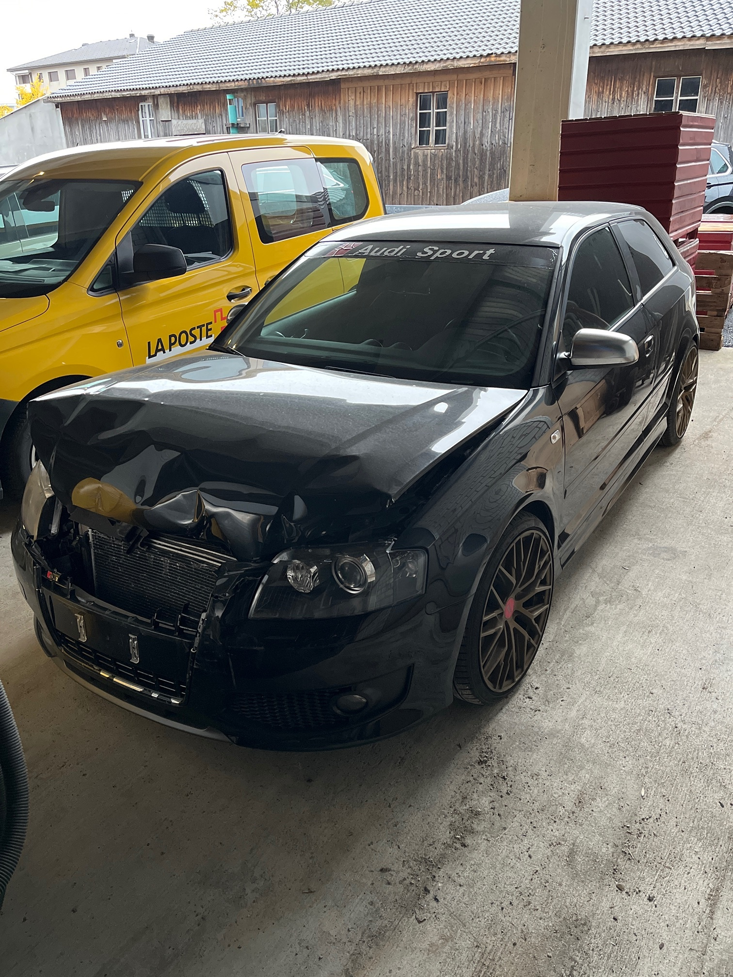 Auction Image
