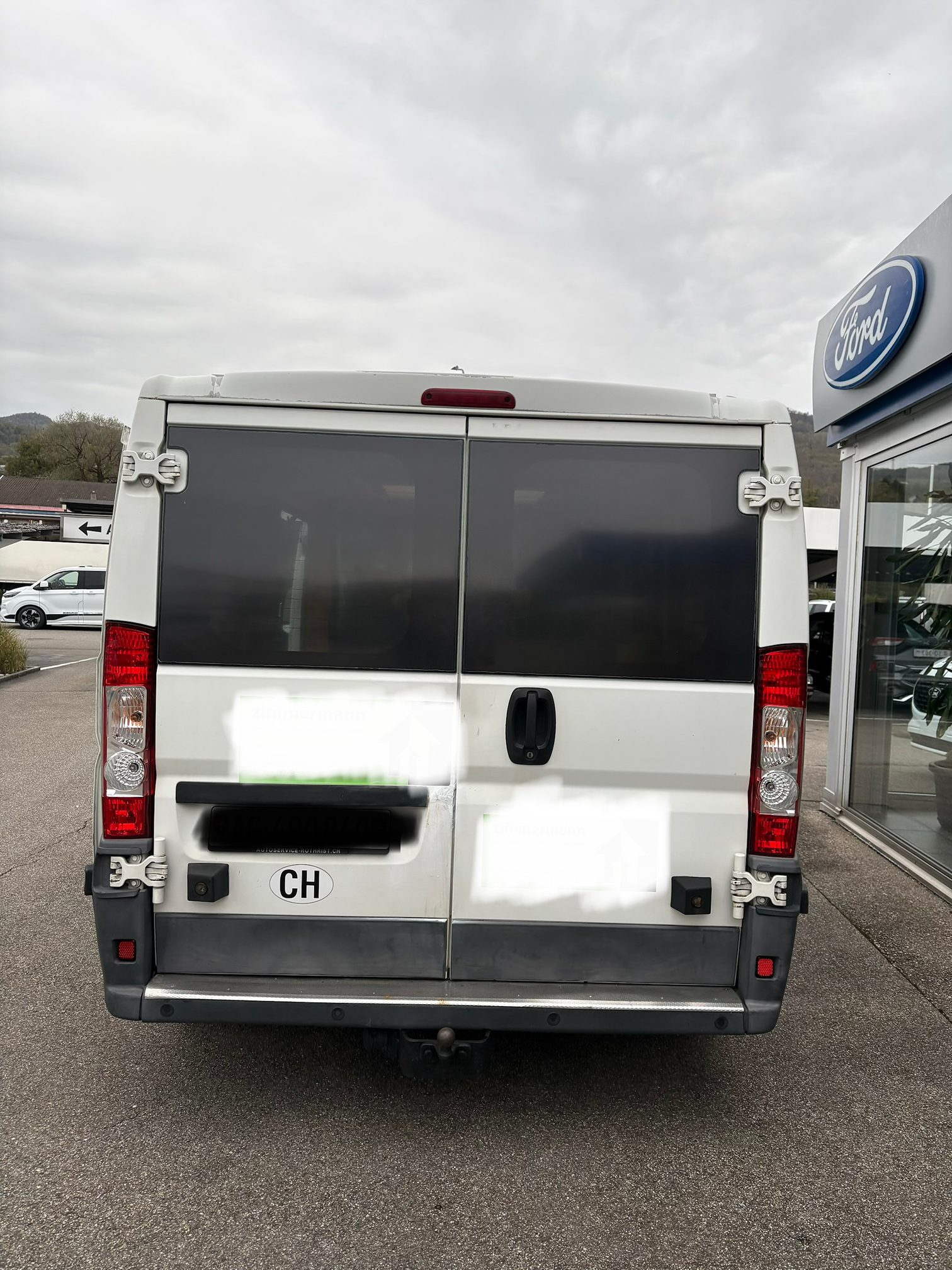 Auction Image