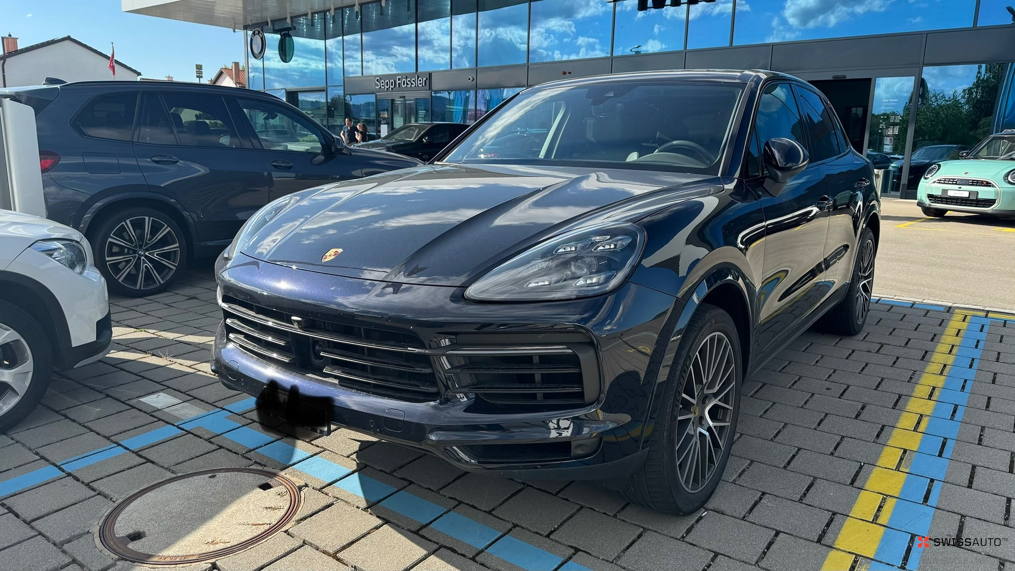 Auction Image