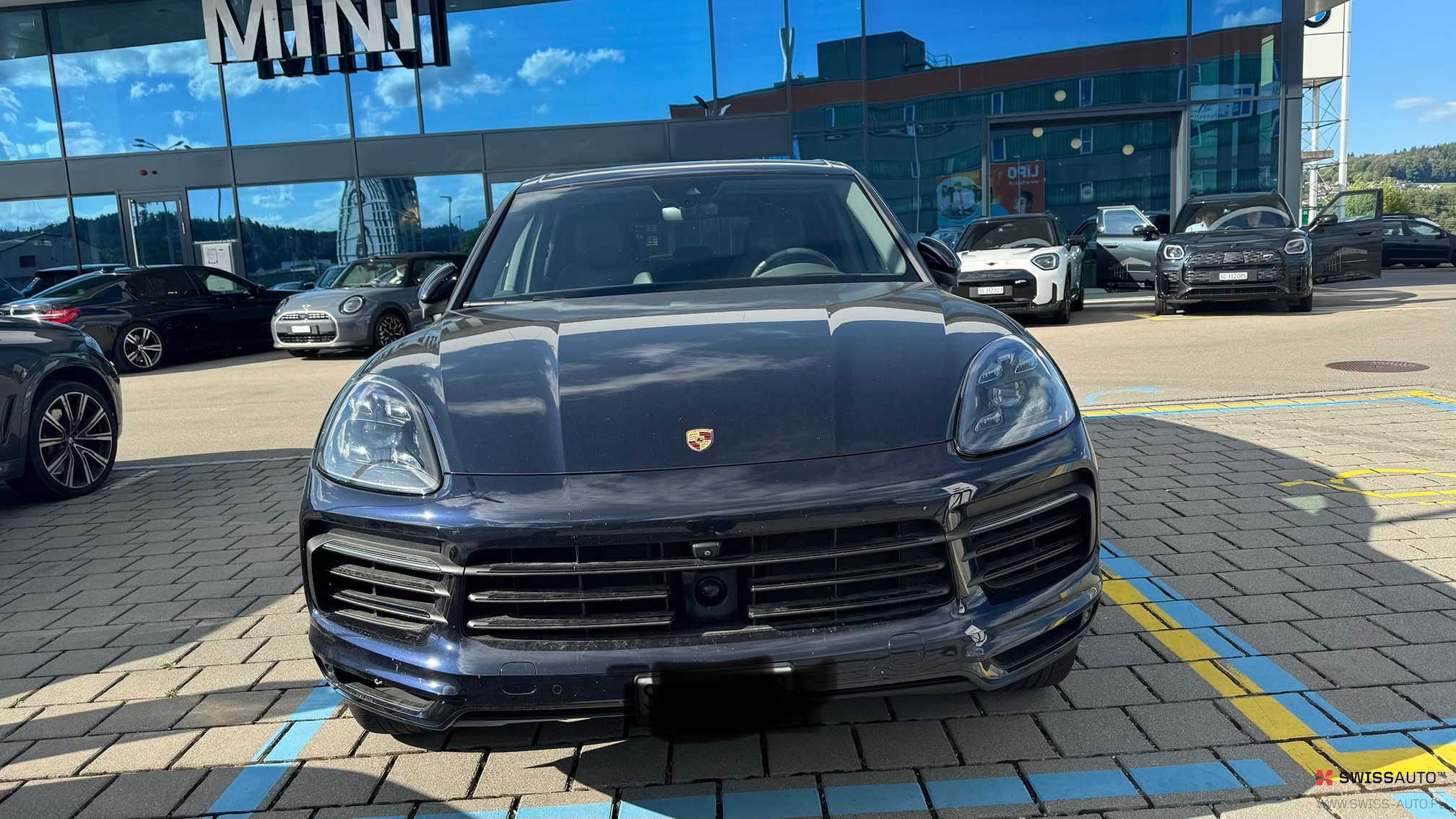 Auction Image
