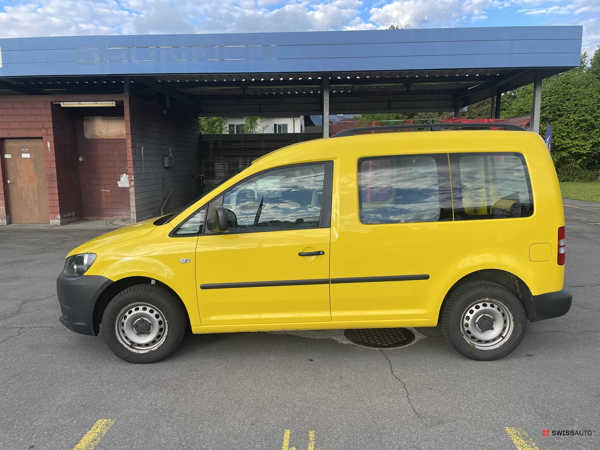 Auction Image