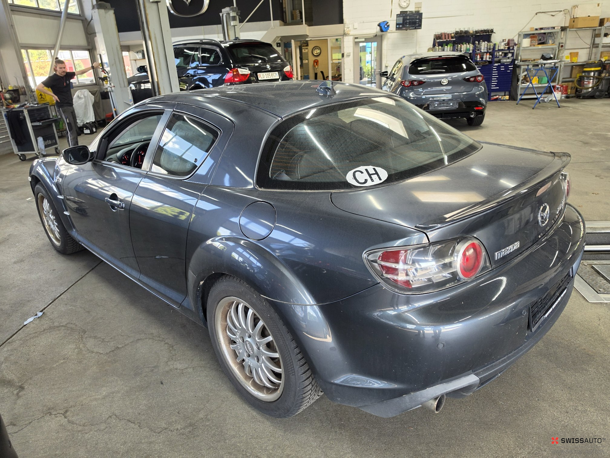 Auction Image