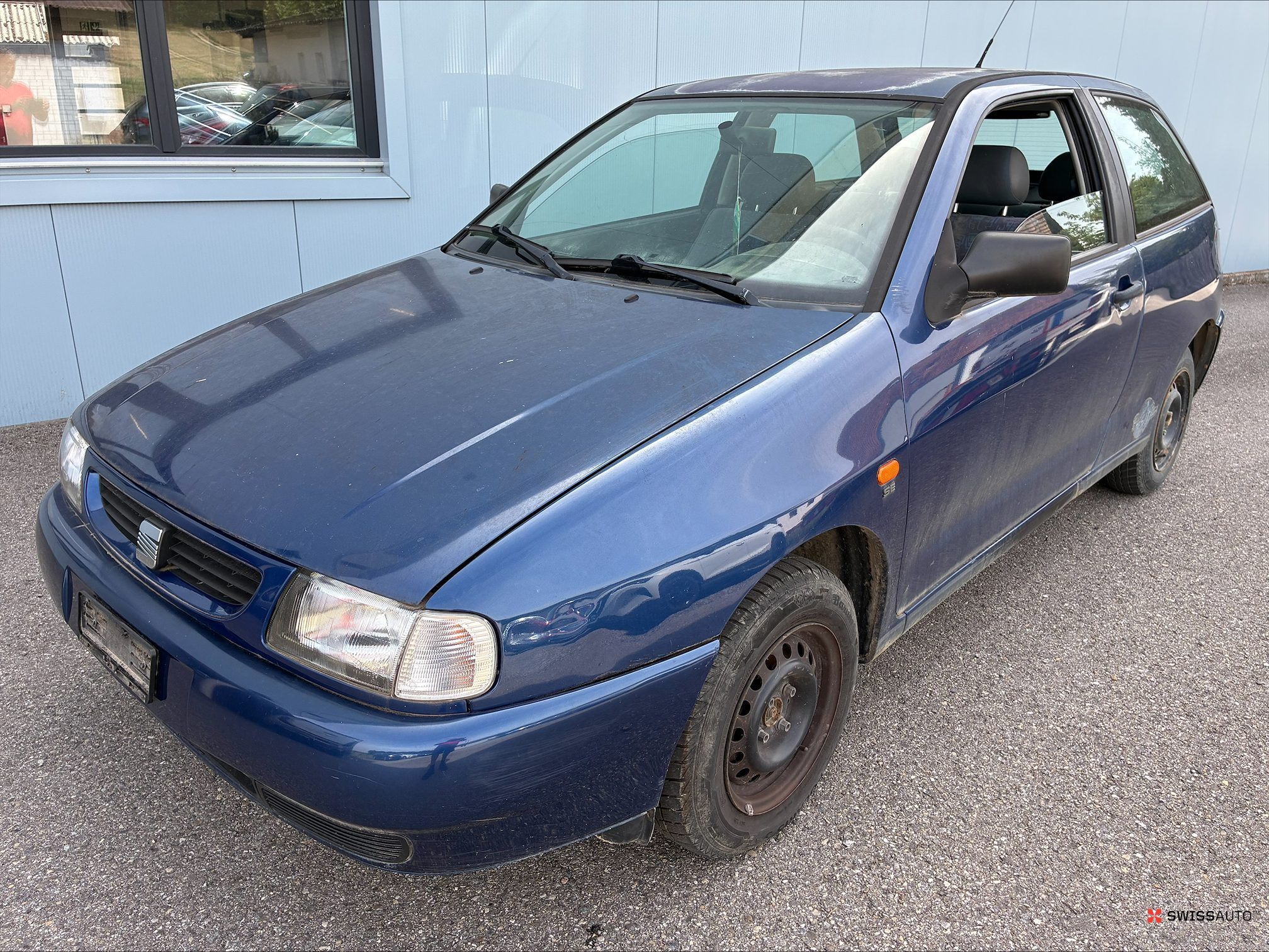 Auction Image
