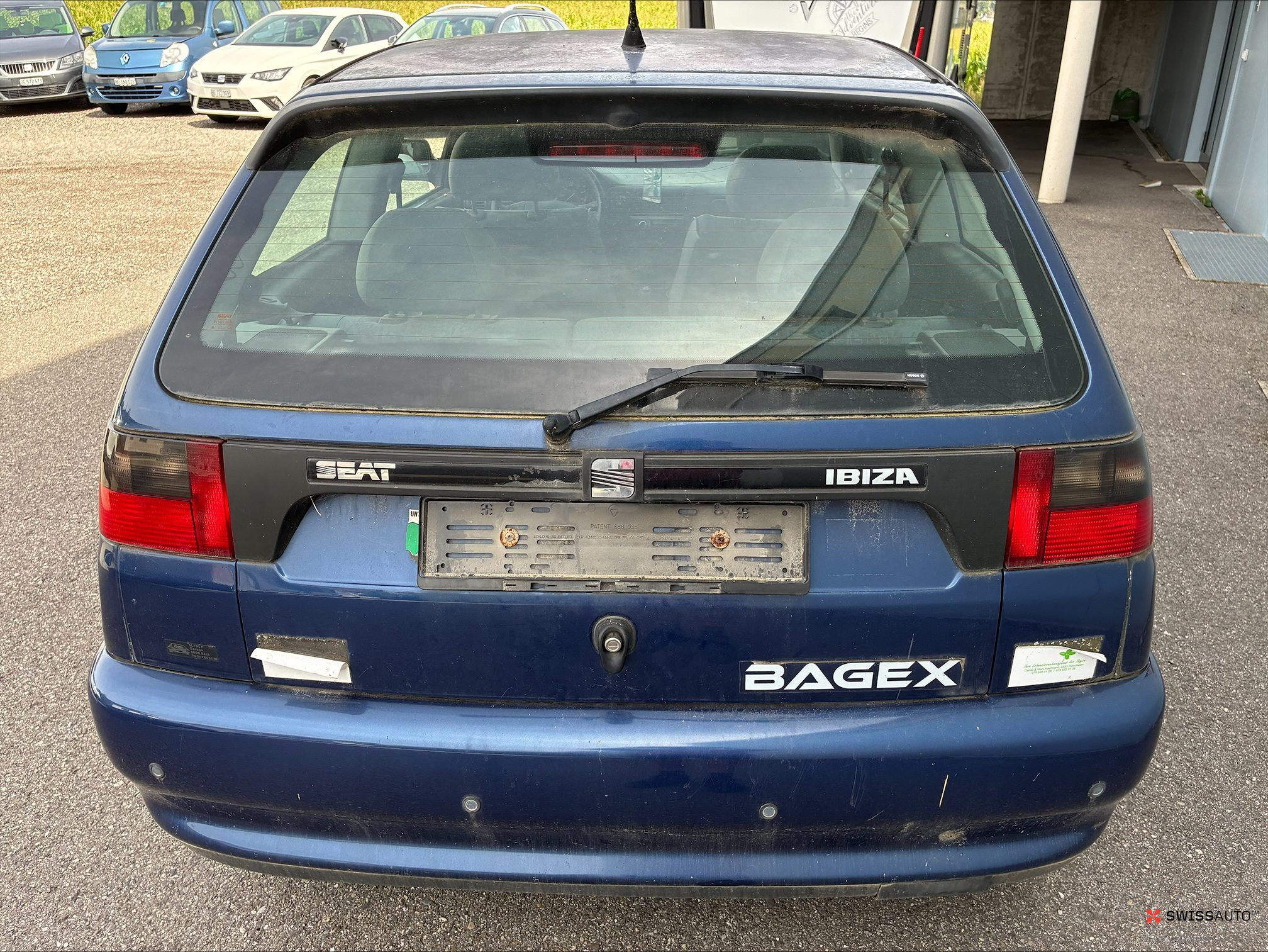 Auction Image