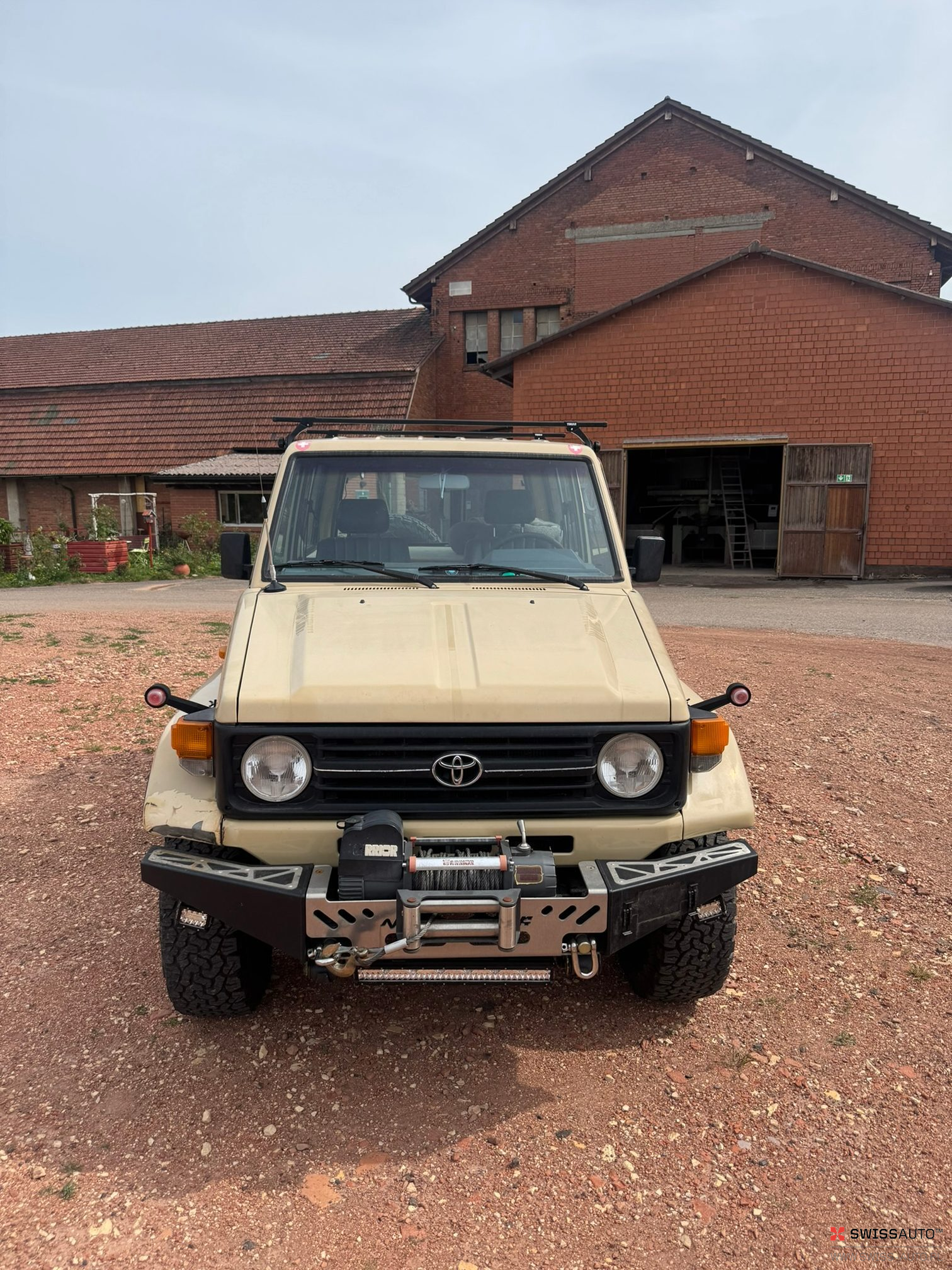 Auction Image