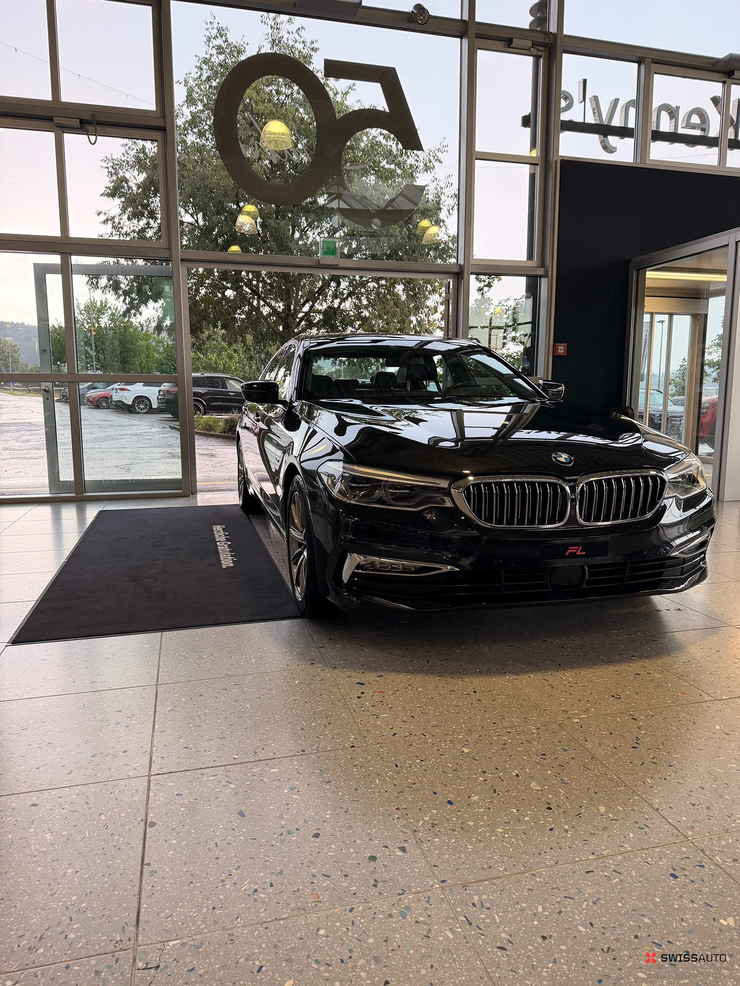 Auction Image