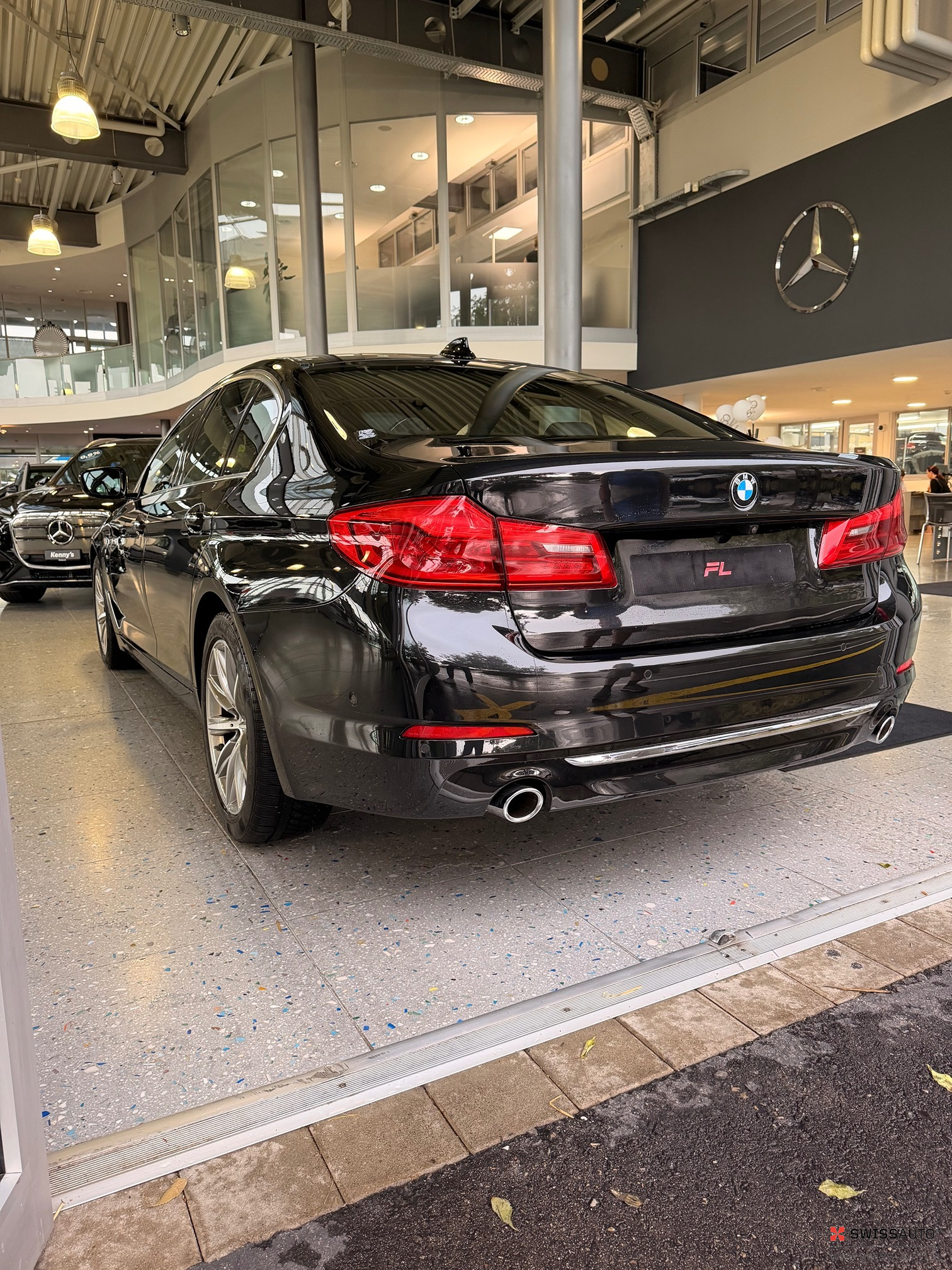 Auction Image