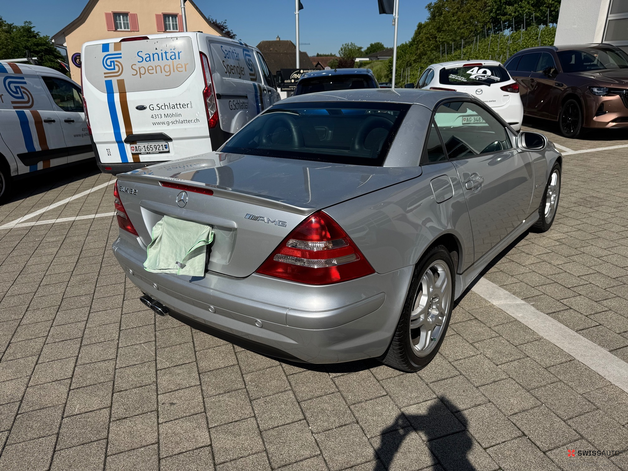 Auction Image
