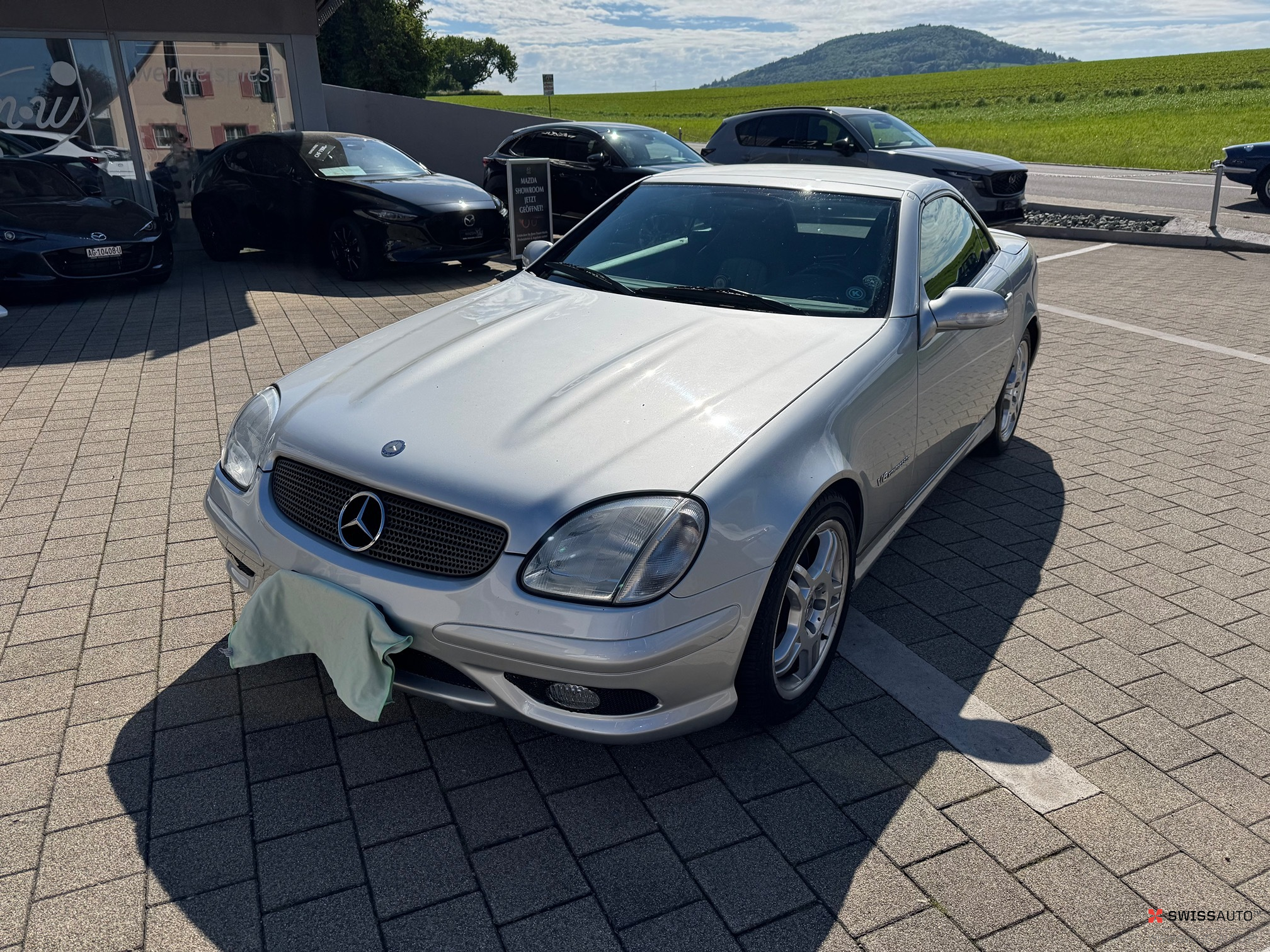 Auction Image