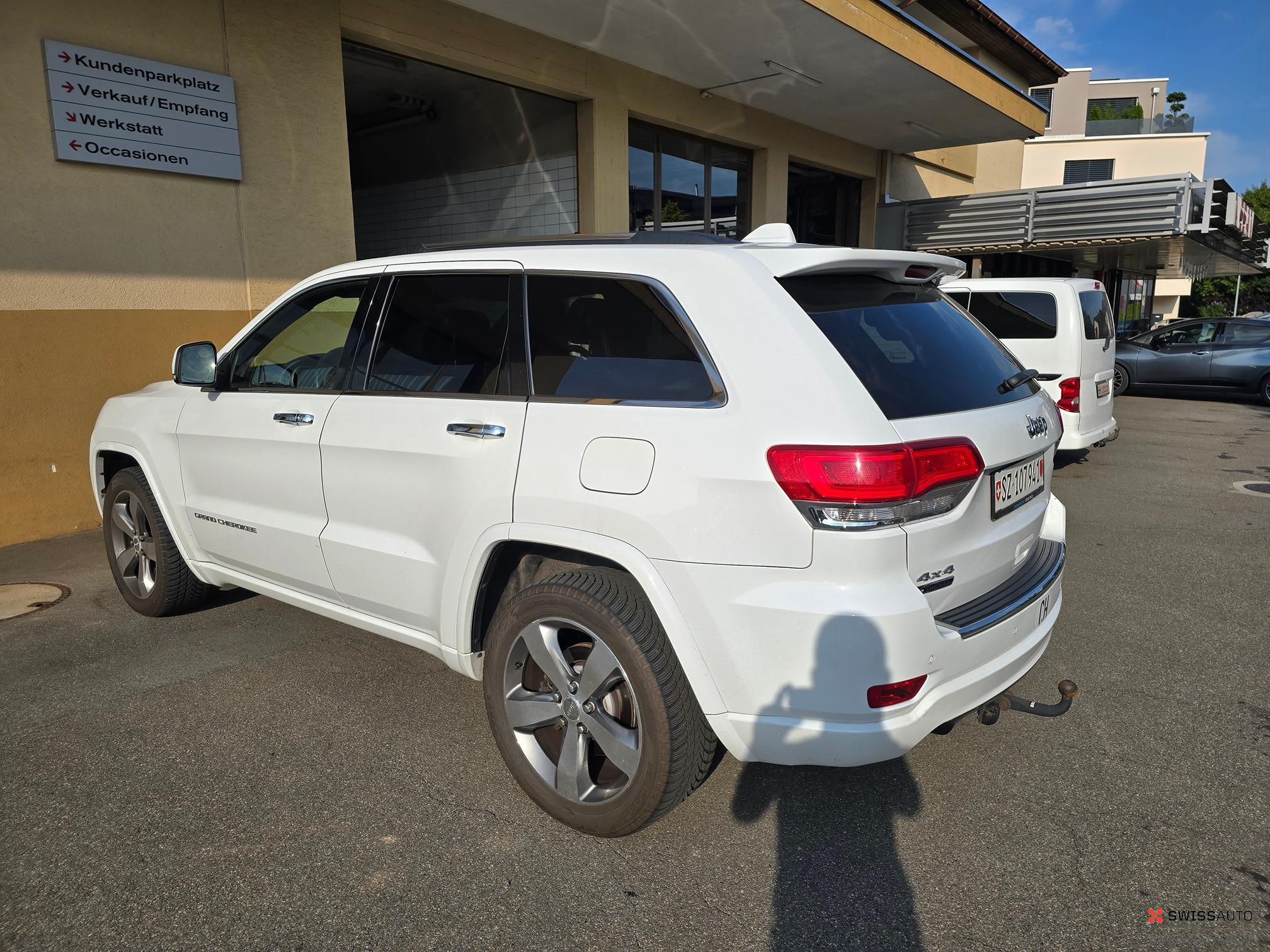 Auction Image
