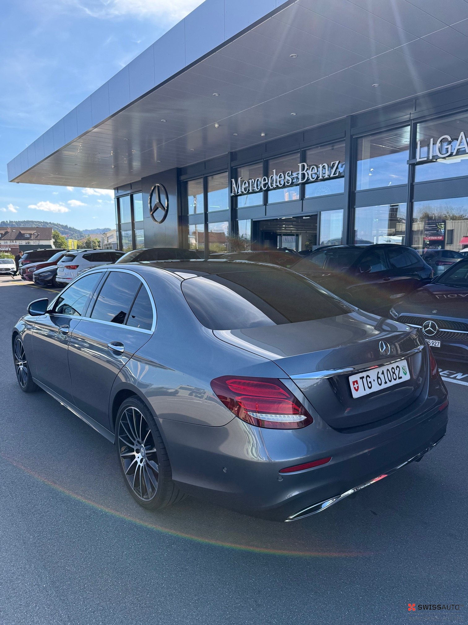 Auction Image