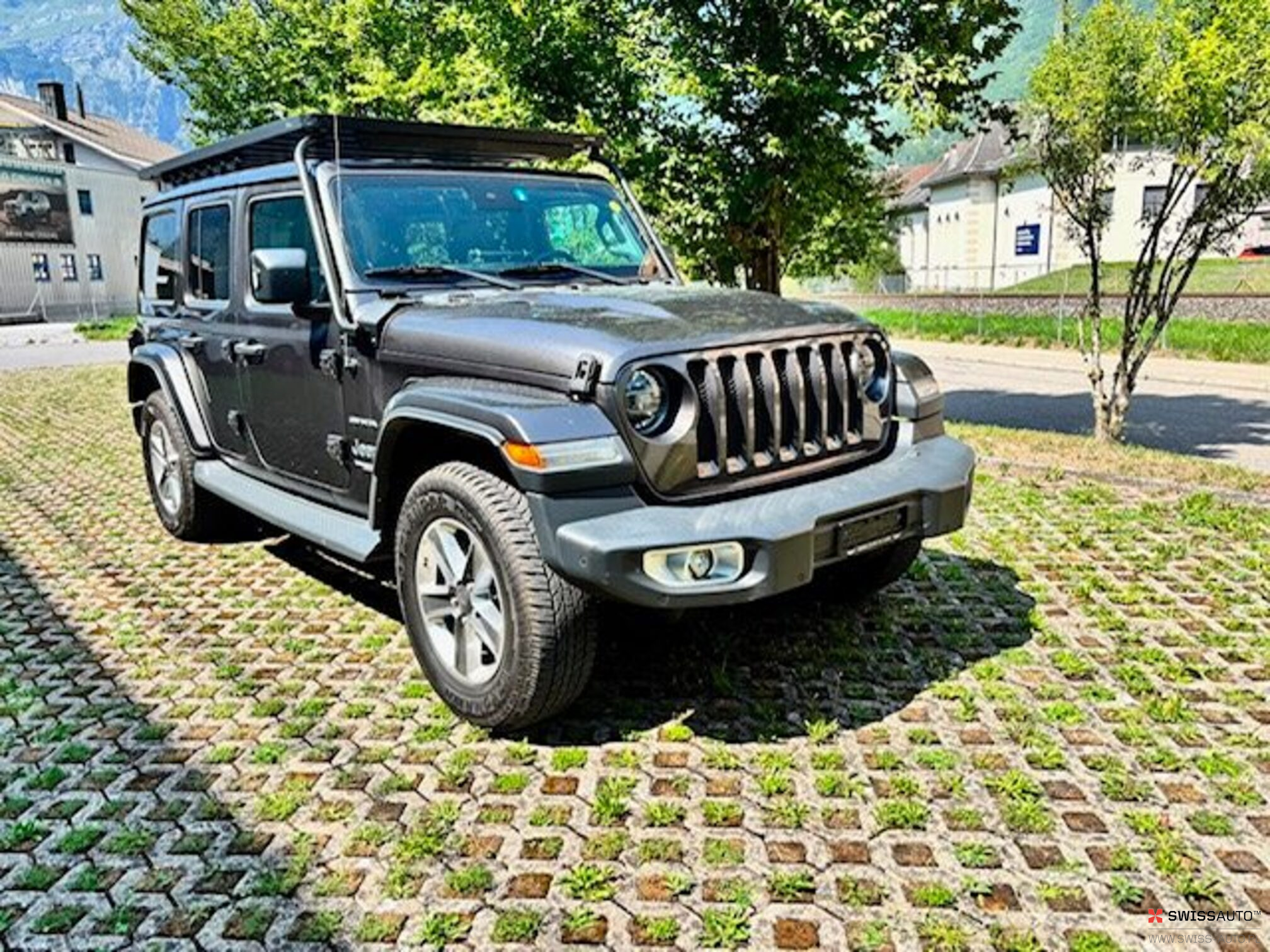Auction Image