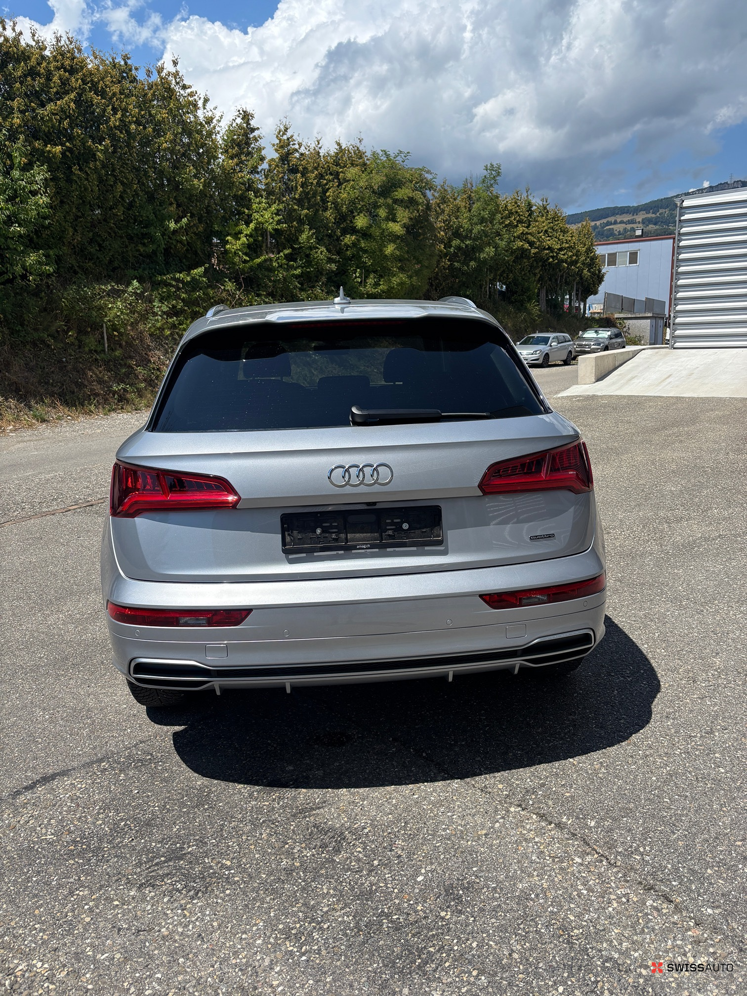 Auction Image