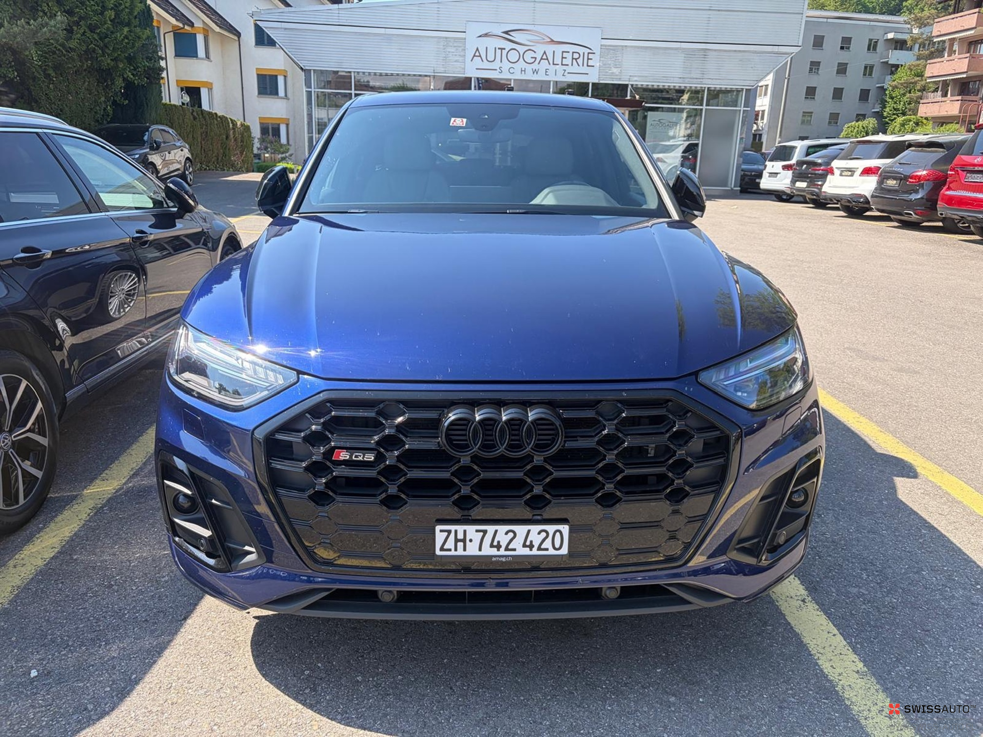 Auction Image