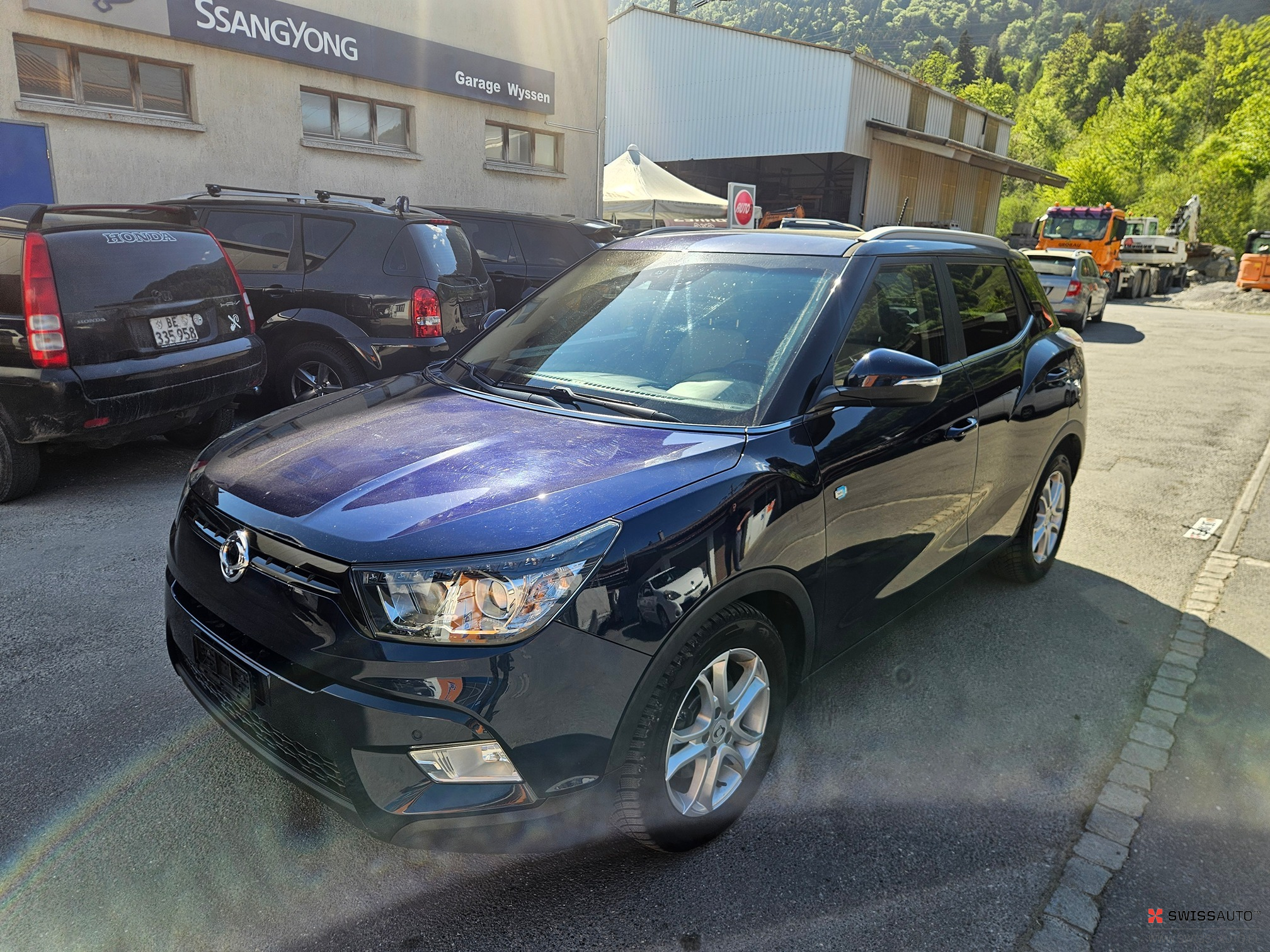 Auction Image