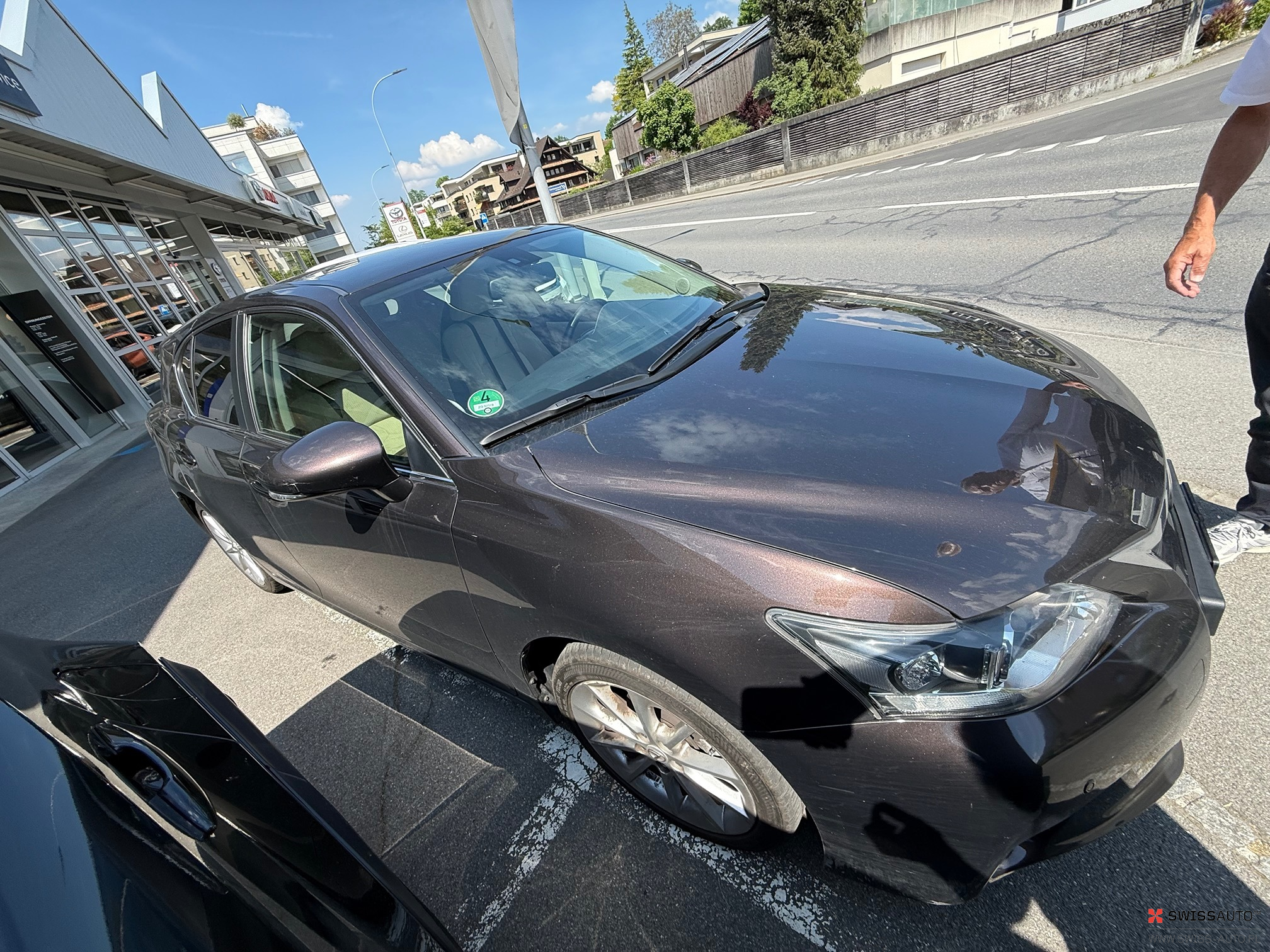 Auction Image