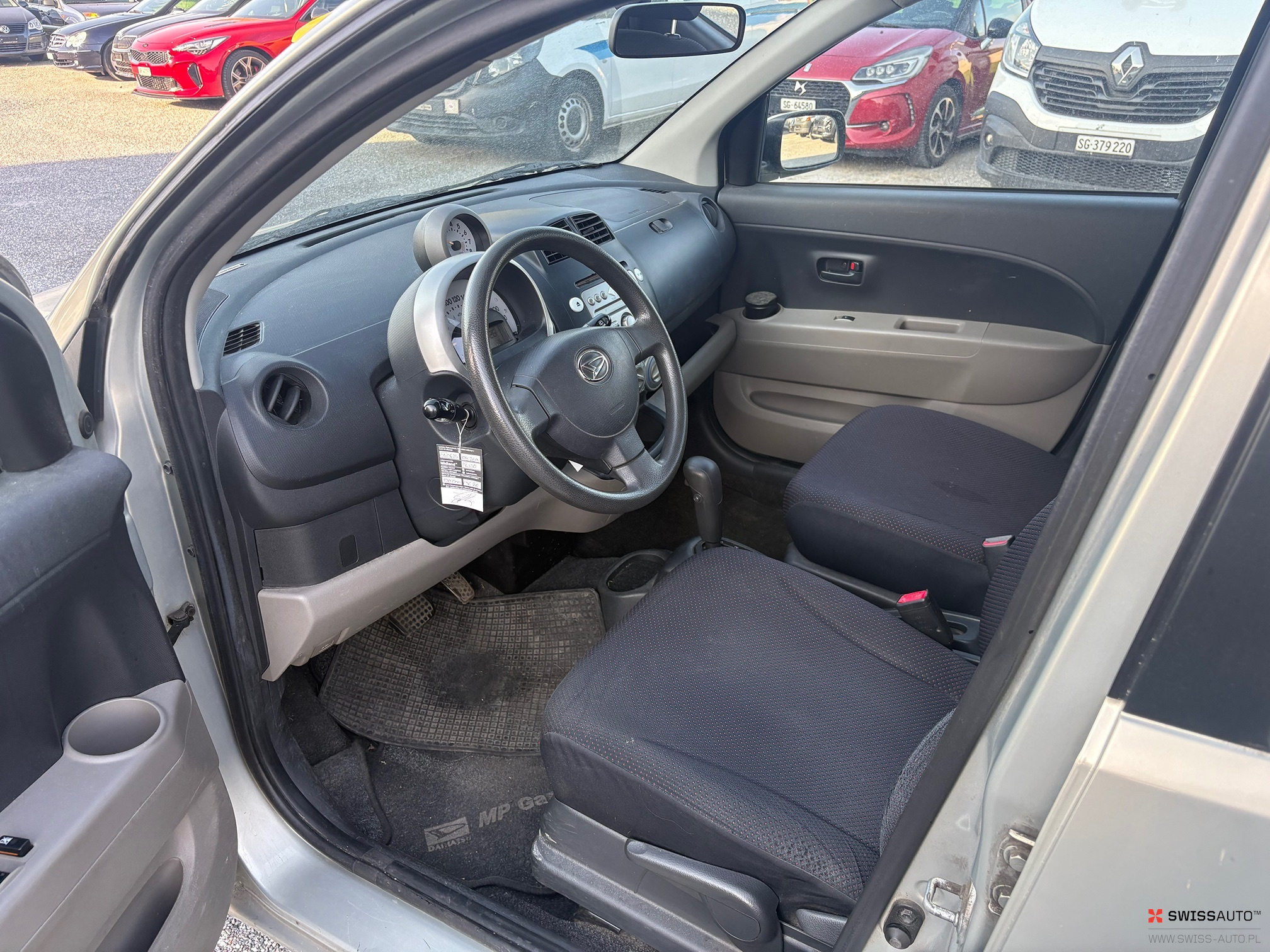 Auction Image