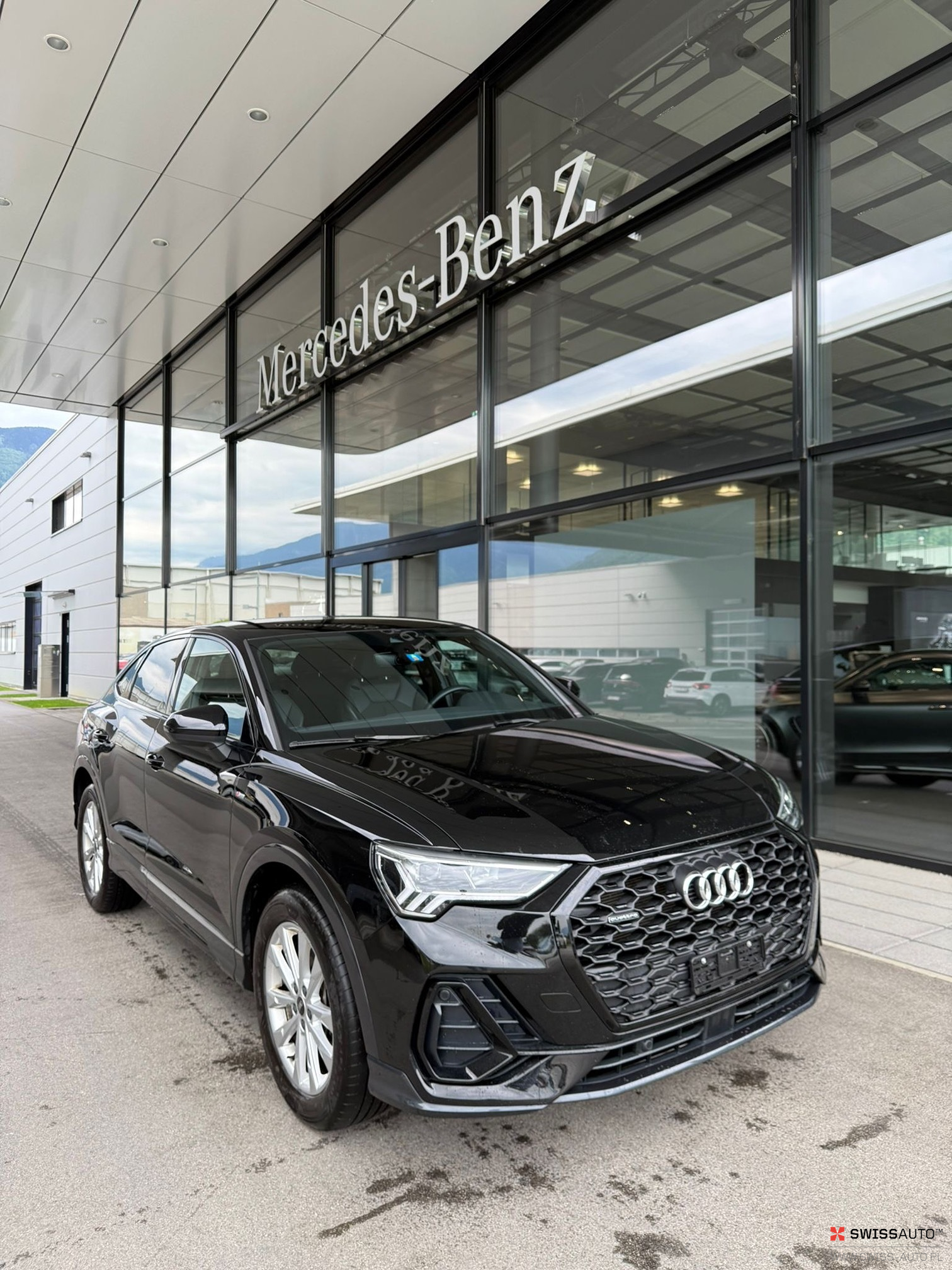 Auction Image