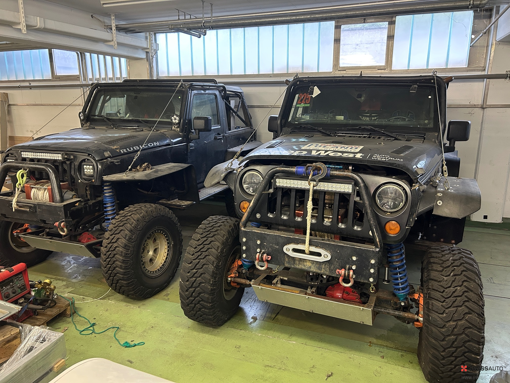 Auction Image
