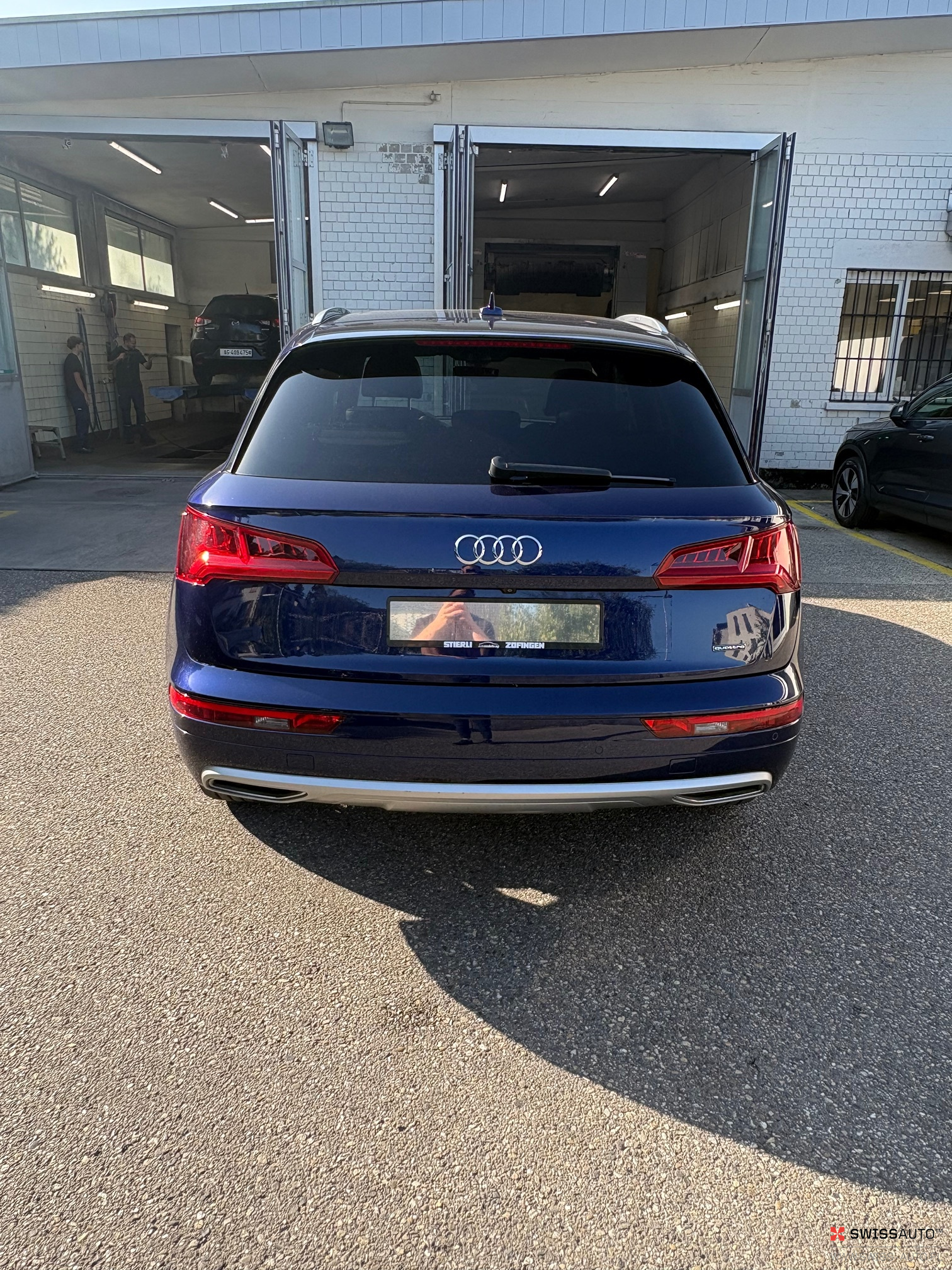 Auction Image