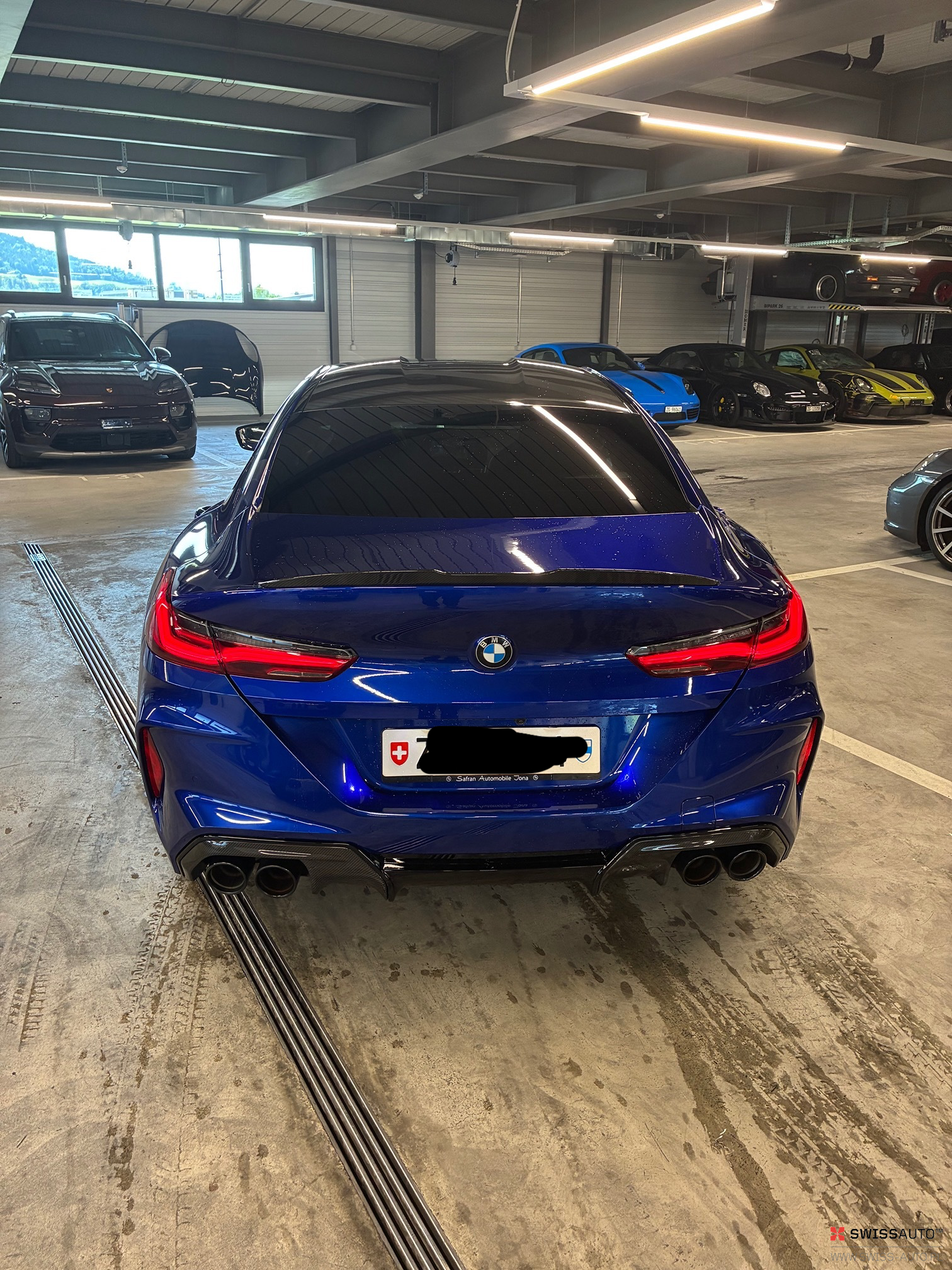 Auction Image
