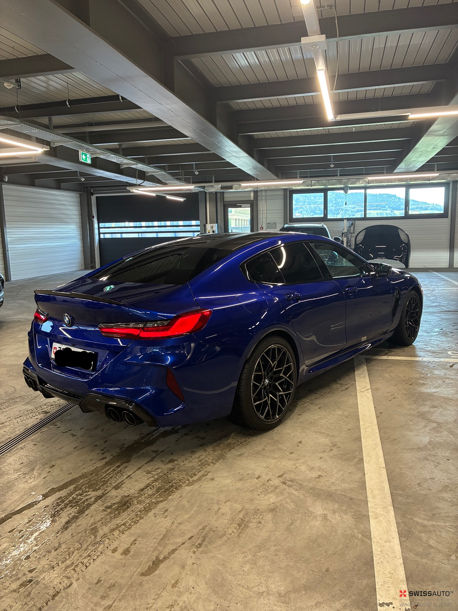 Auction Image