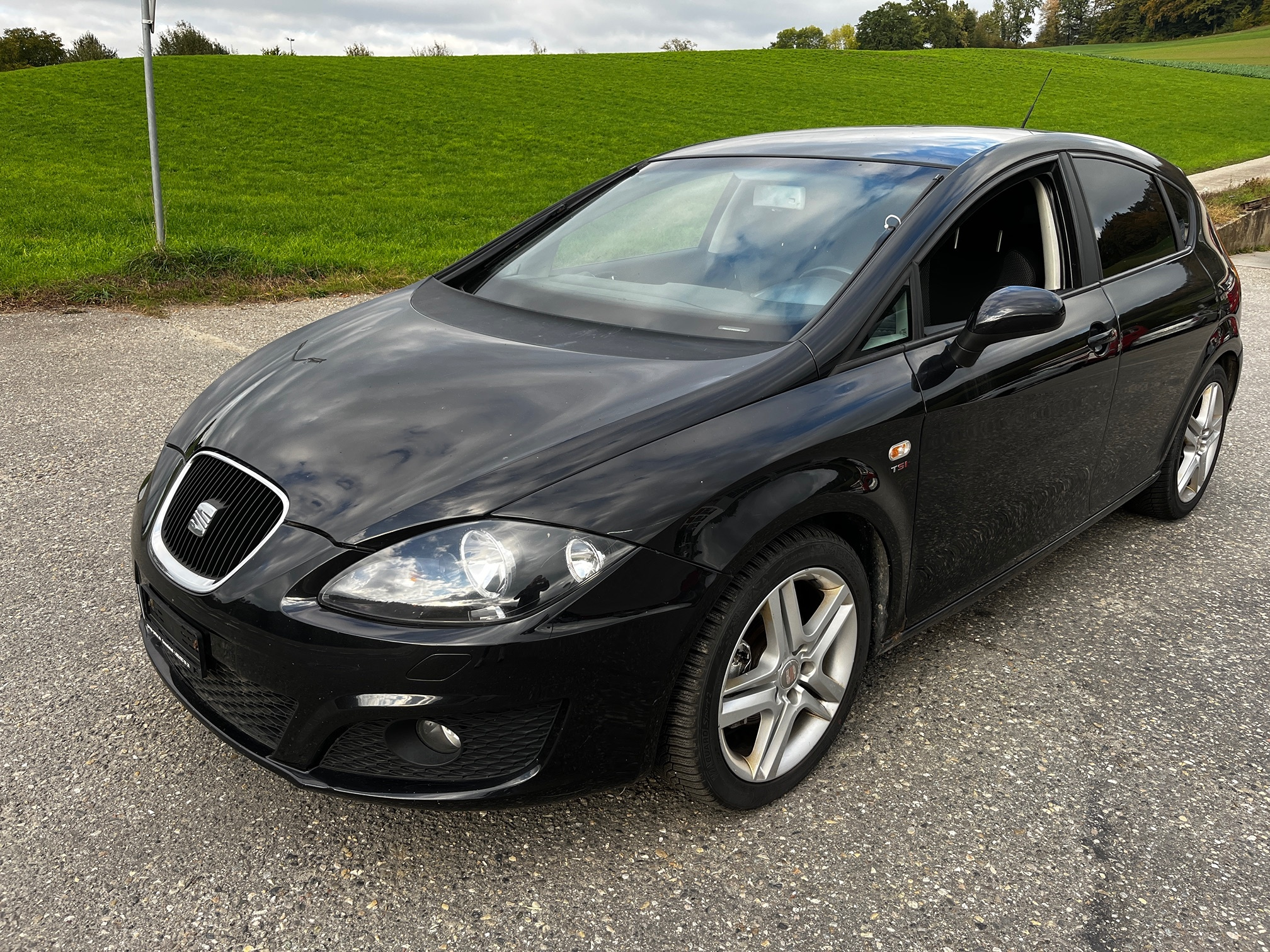 Auction Image