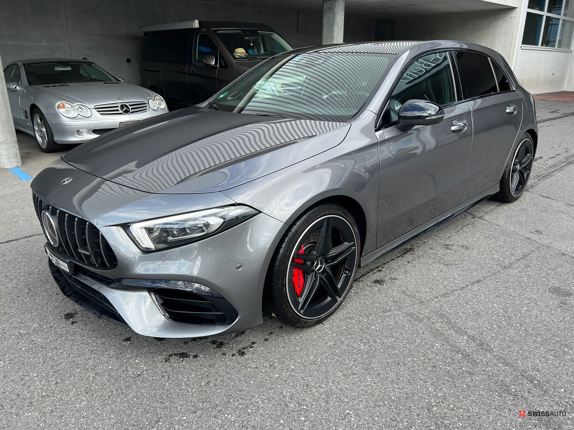 Auction Image